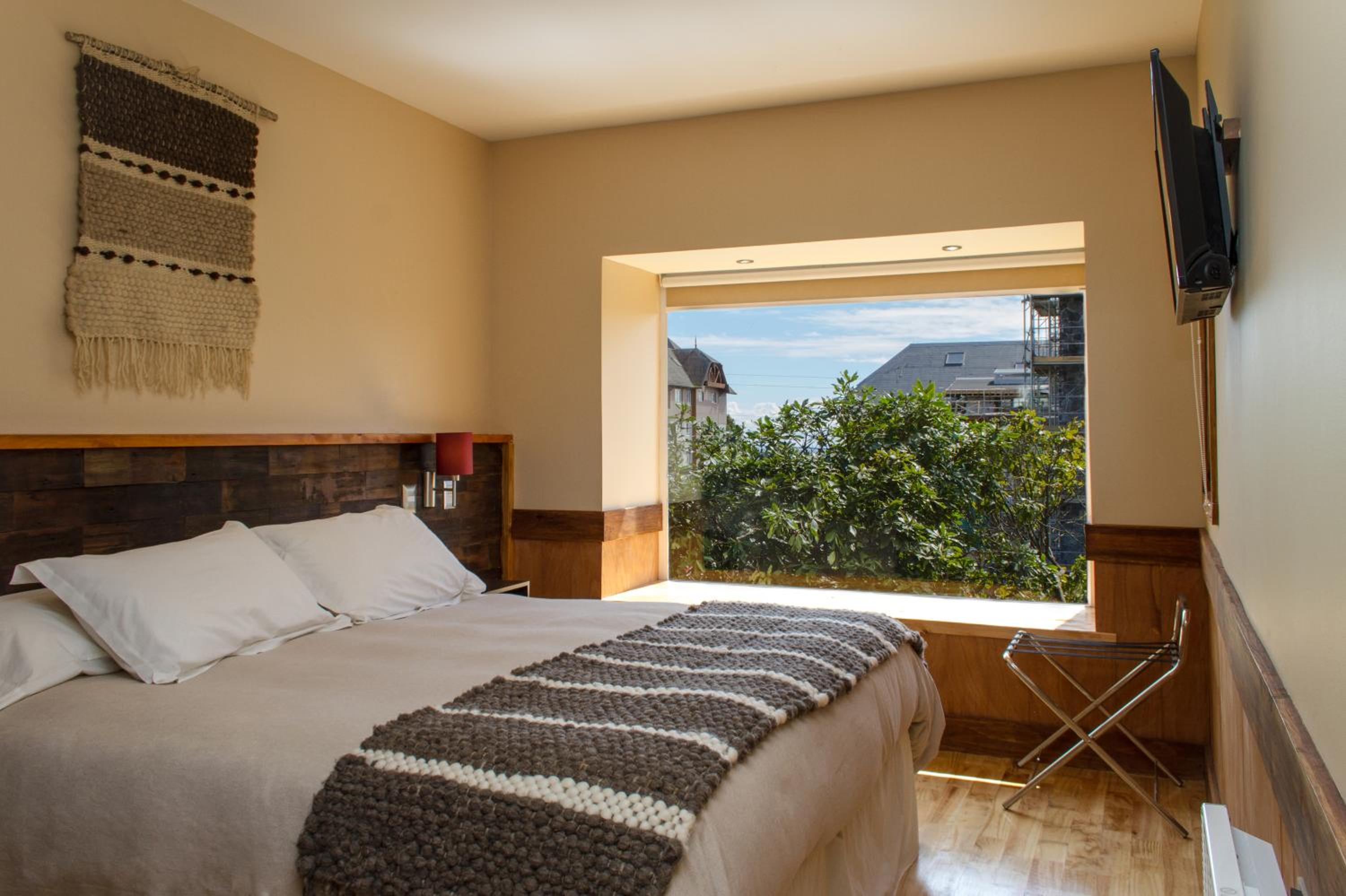Double or Twin Room photo 3