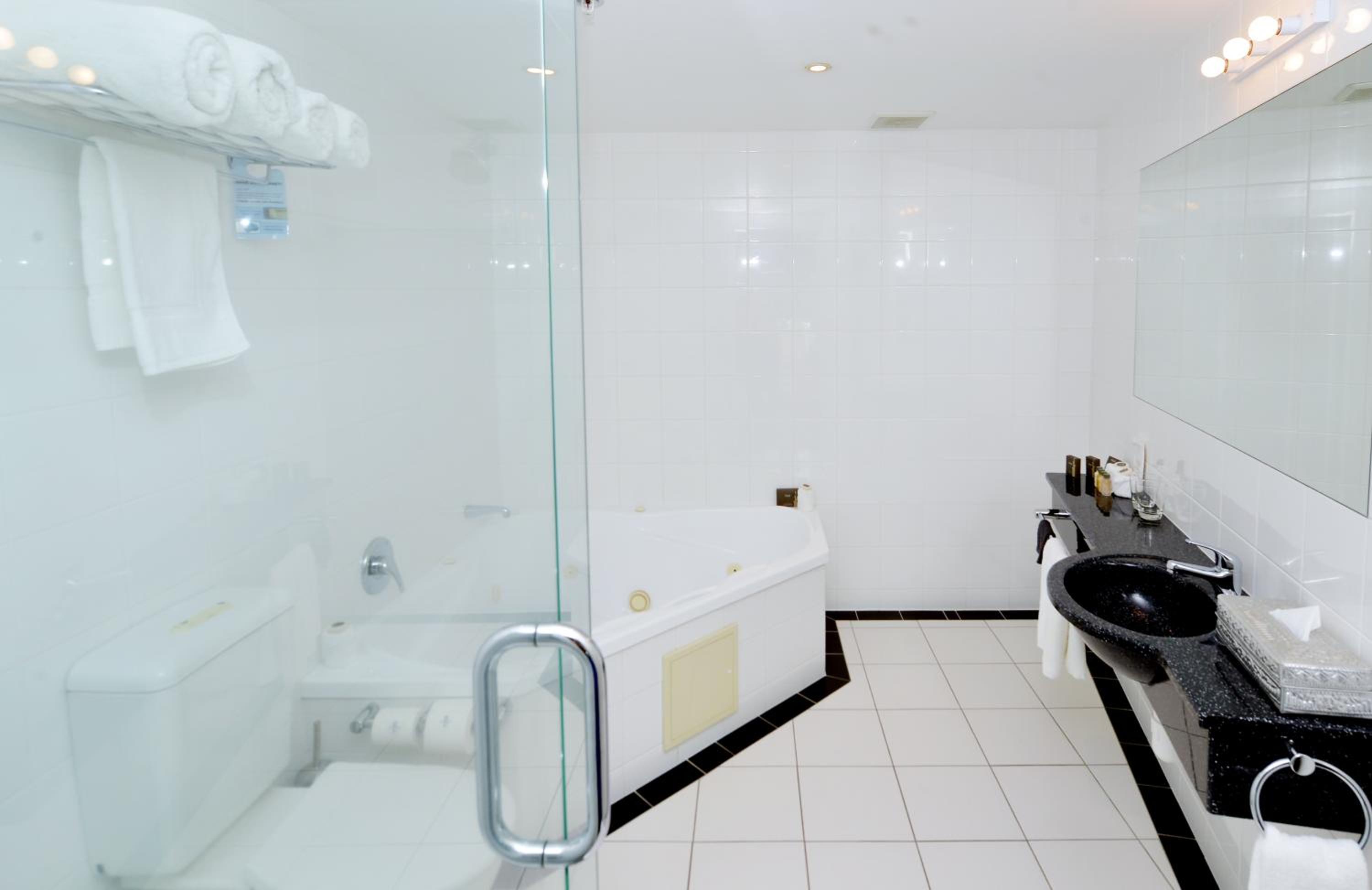 Penthouse Suite thumbnail 6
