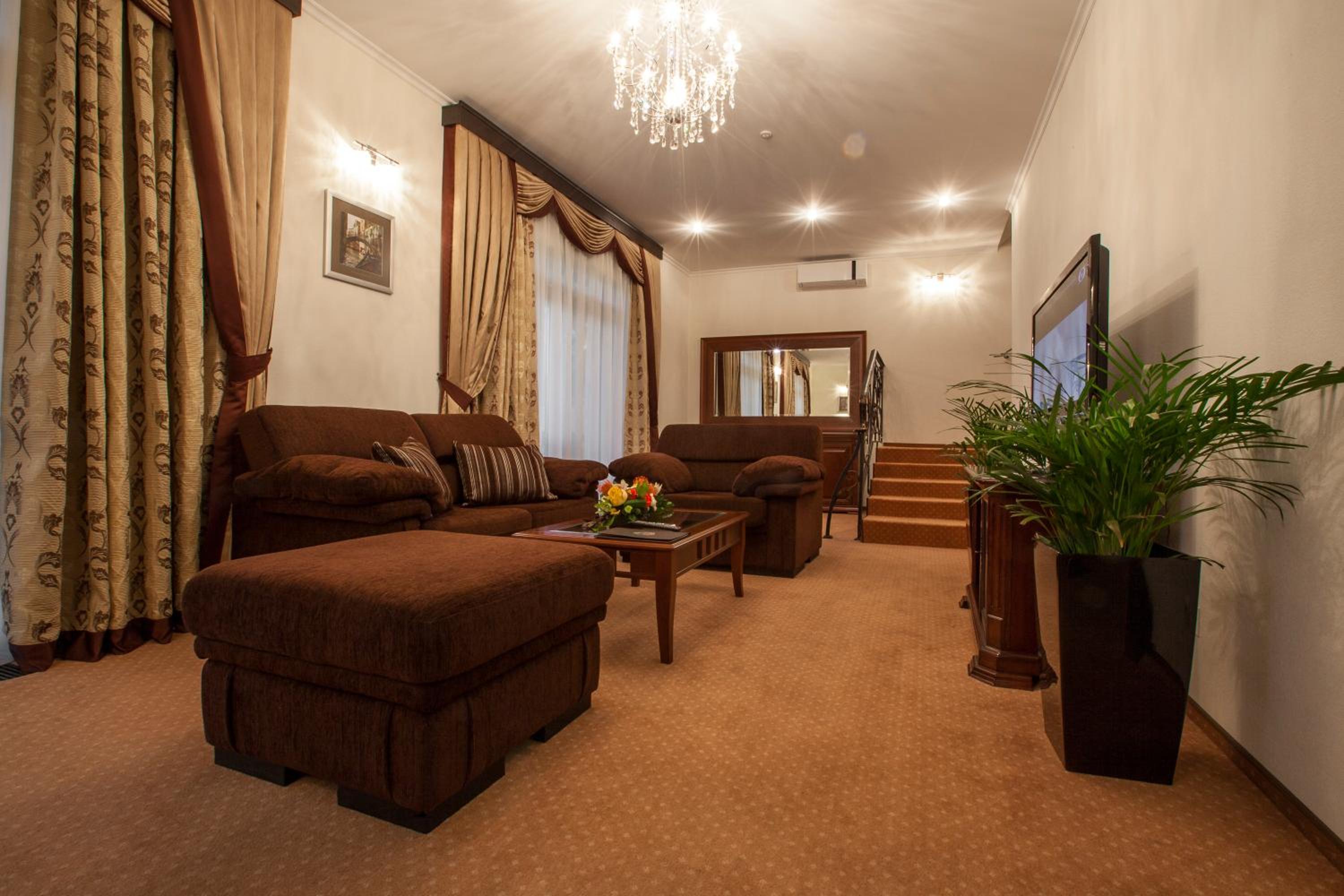 Deluxe Cottage