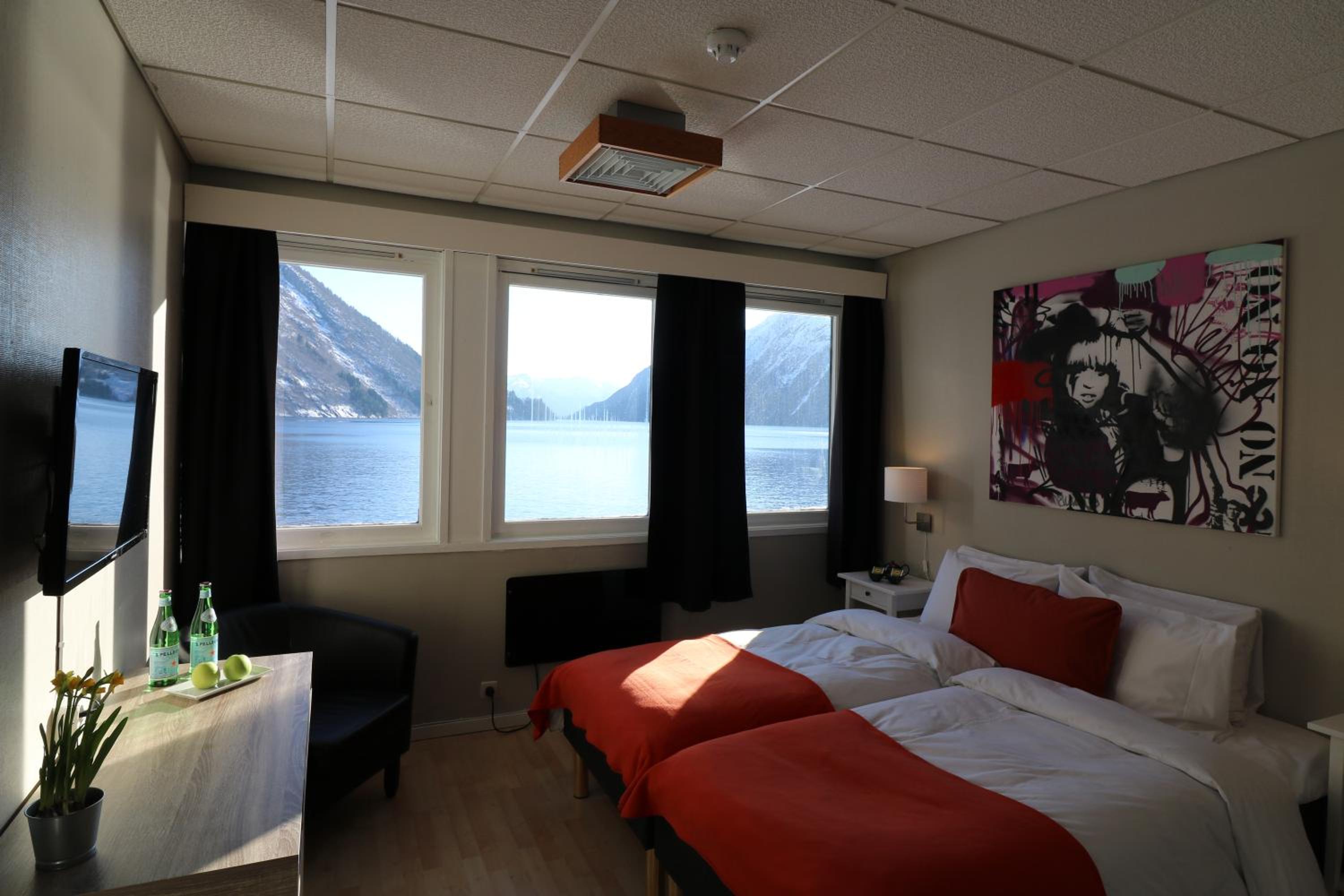 Double Room with Sea View photo 3