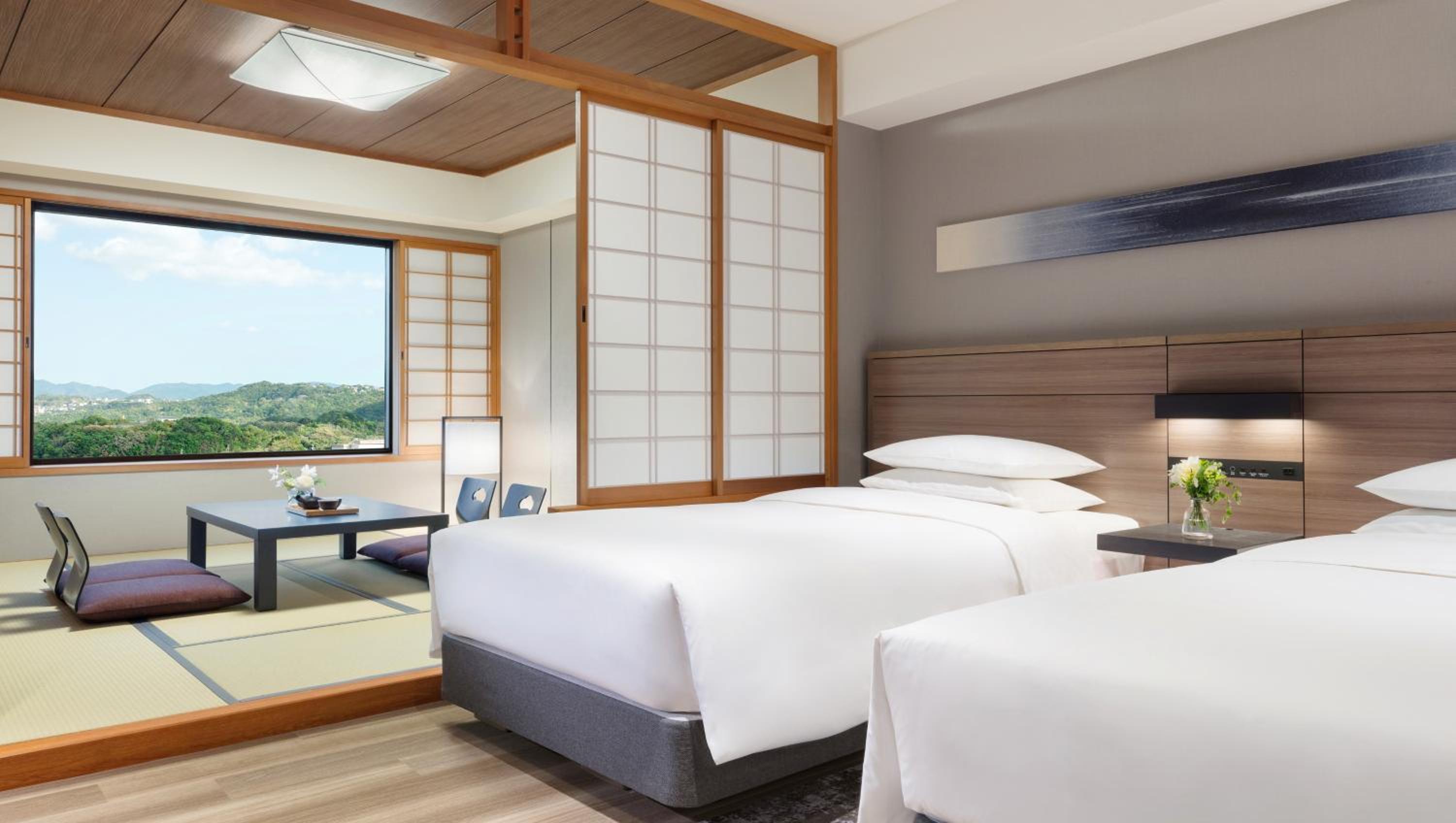 Twin Room with Tatami Area and Garden View - Photo 7