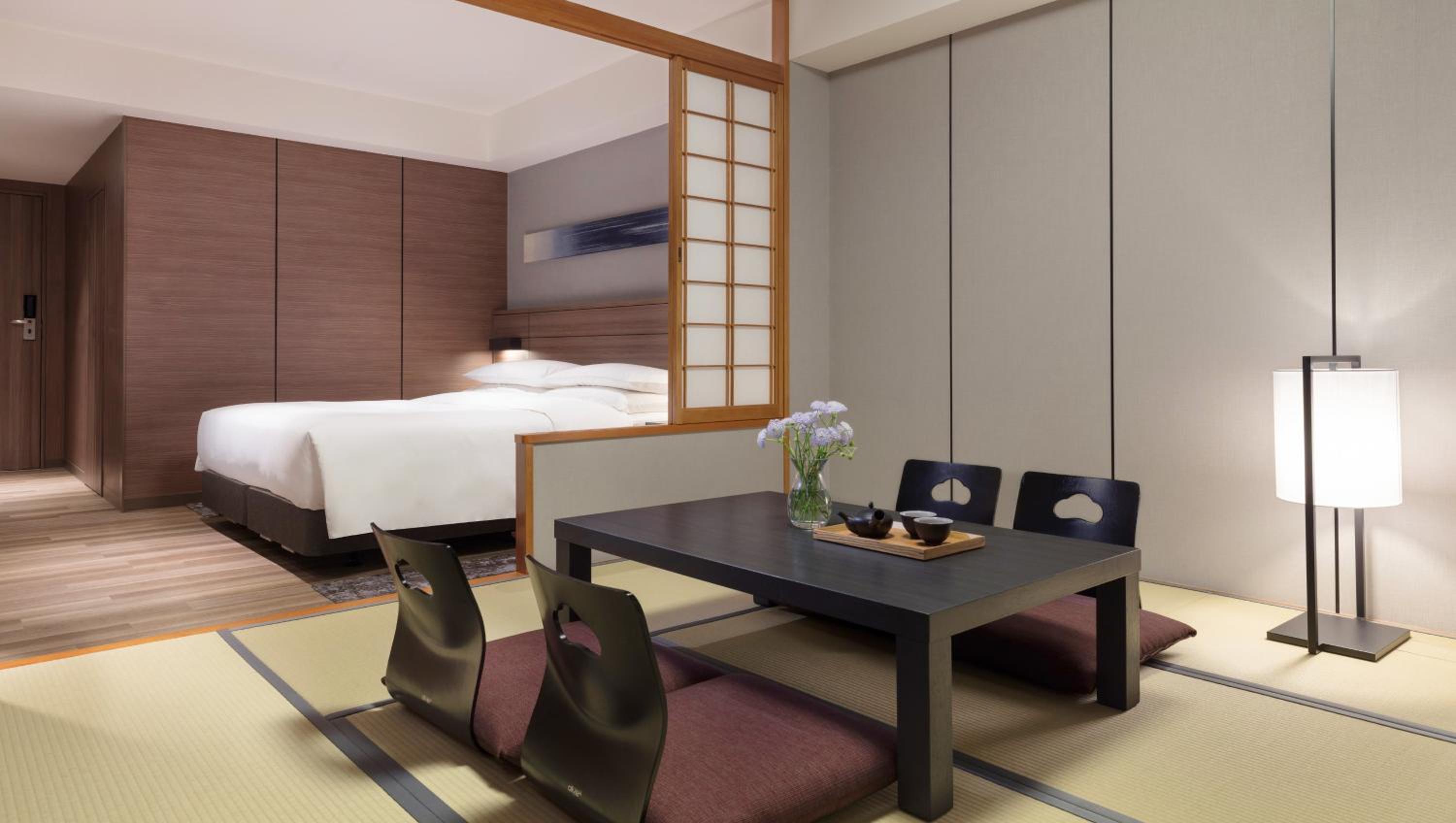 King Room with Tatami Area and Garden View - Photo 3