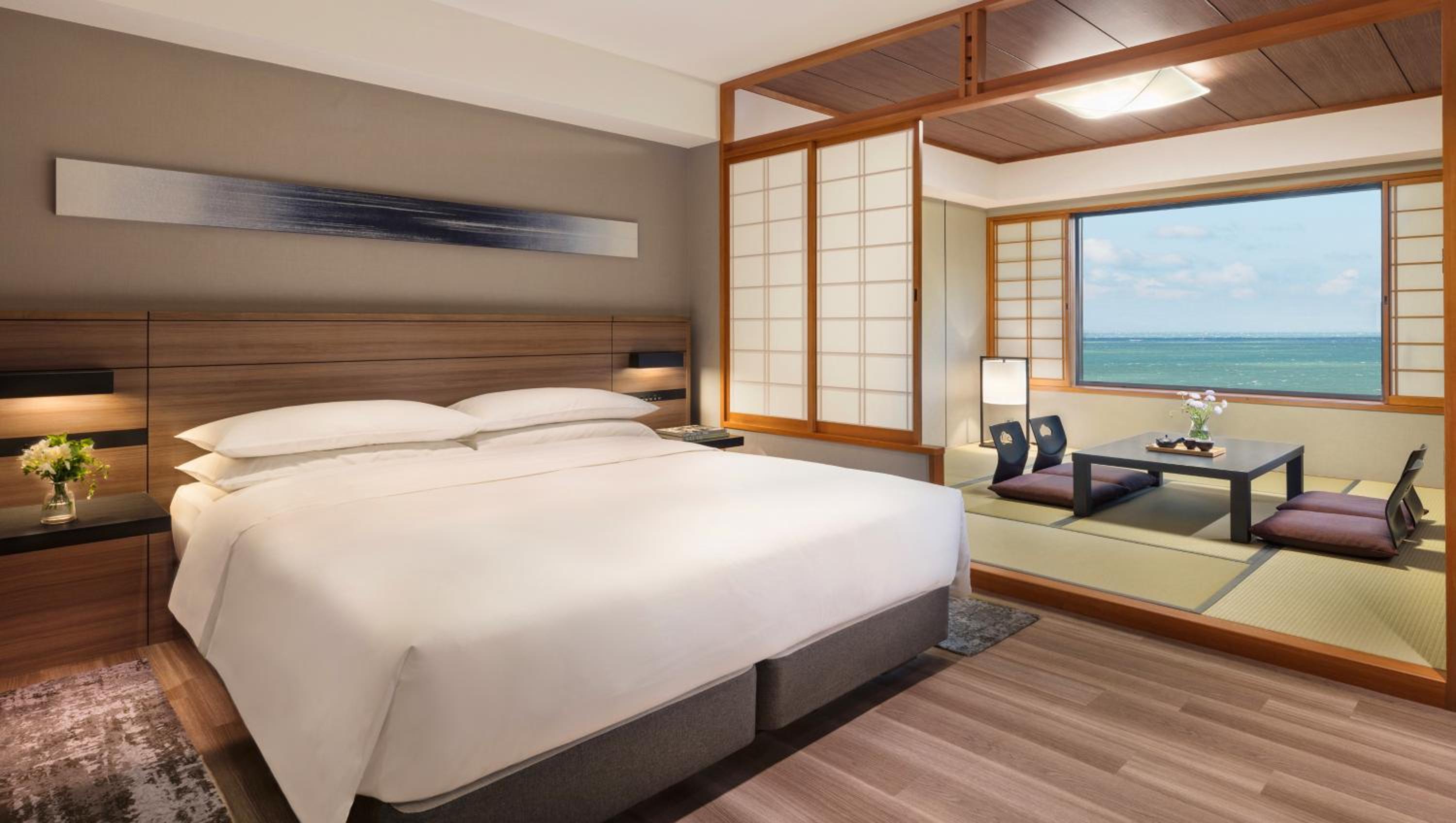 King Room with Tatami Area and Ocean View - Photo 1