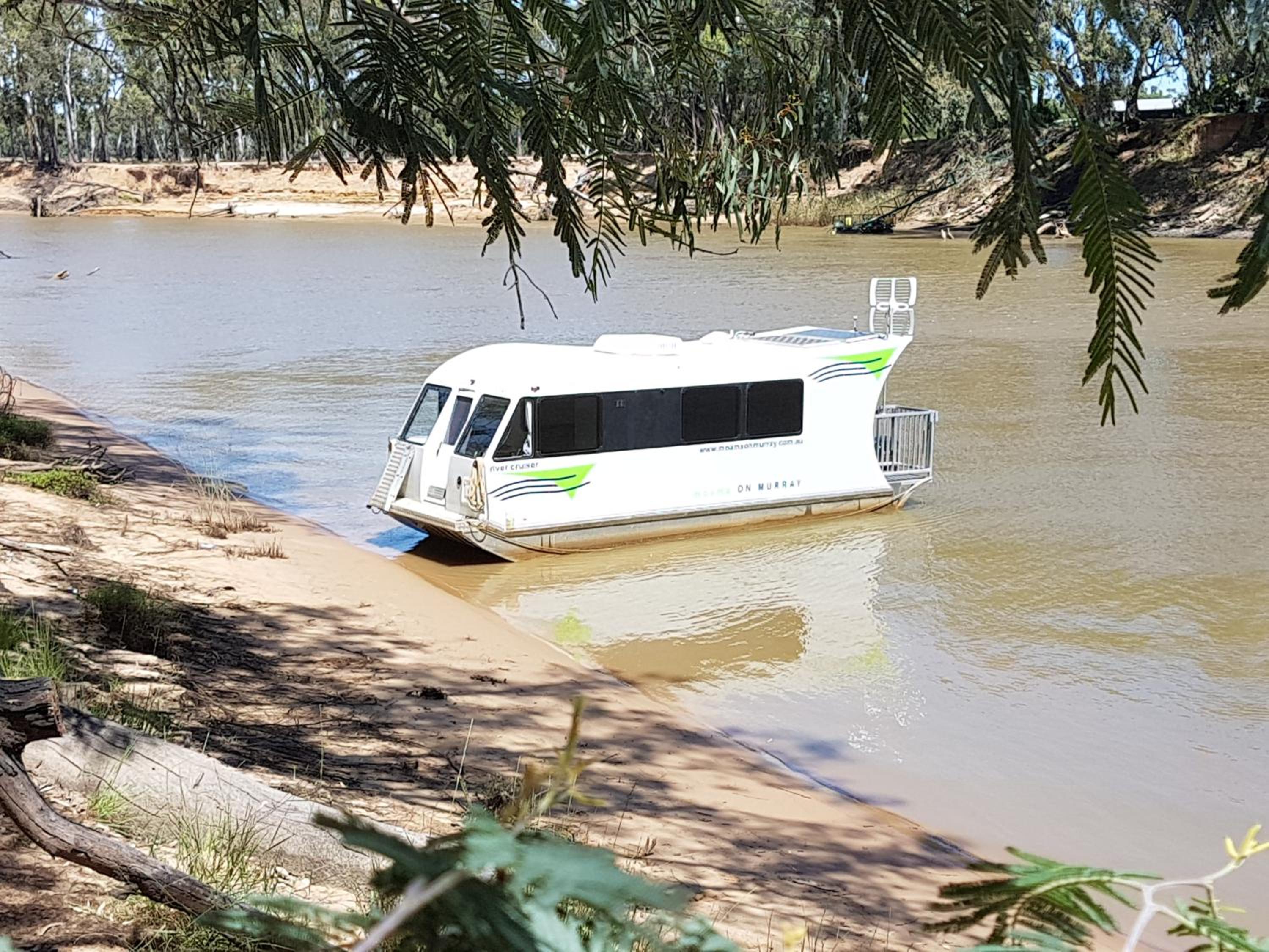 Rivercruiser photo 2