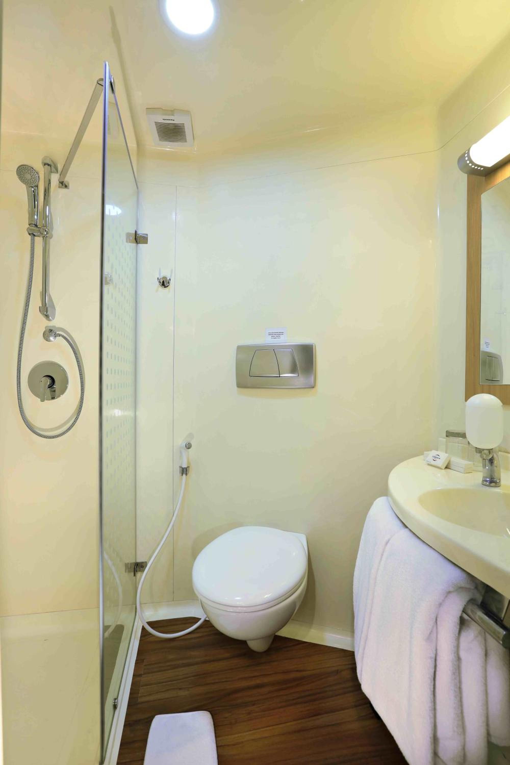 Deluxe Smart Double Room photo 2