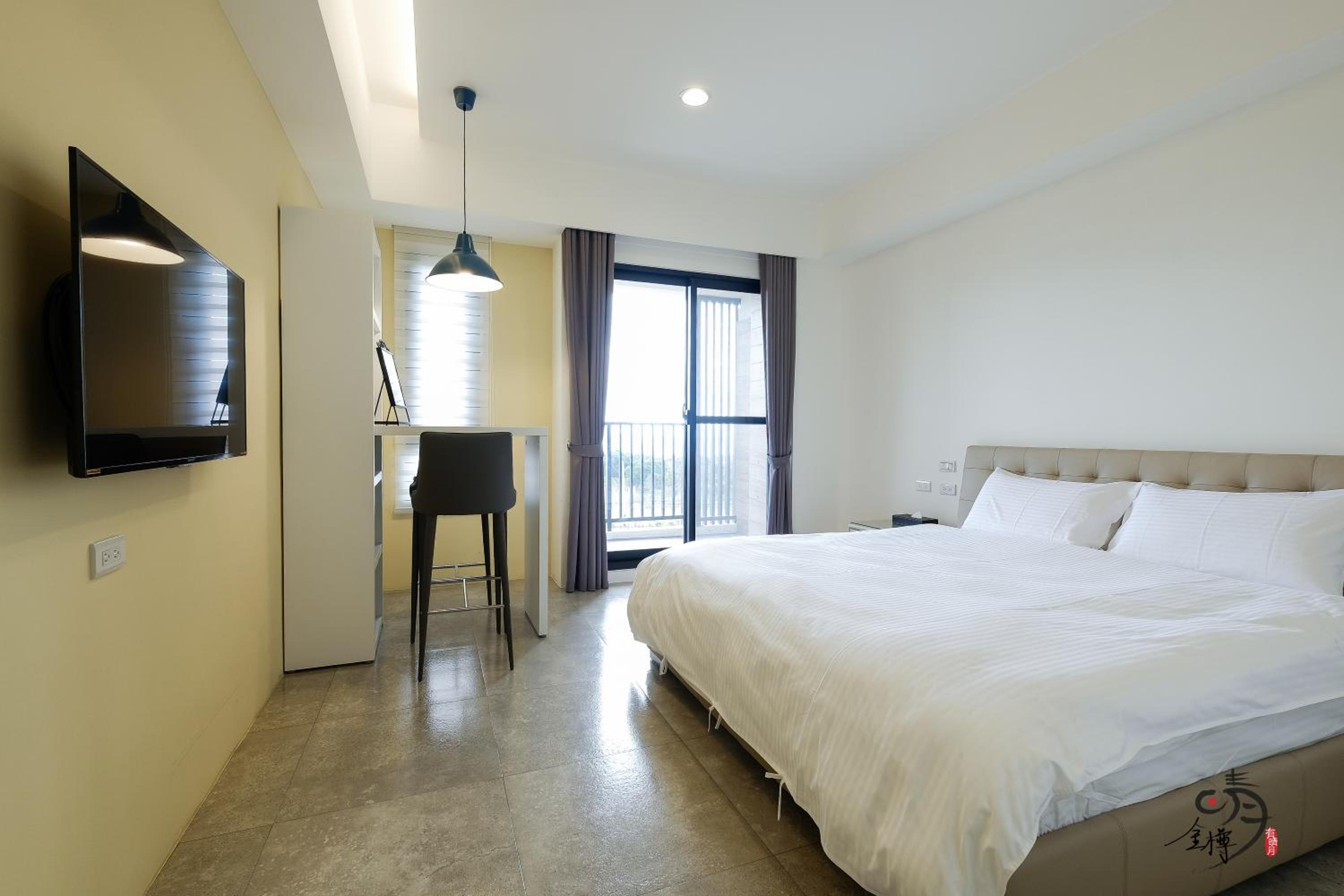 Double Room with Balcony and Sea View photo 3