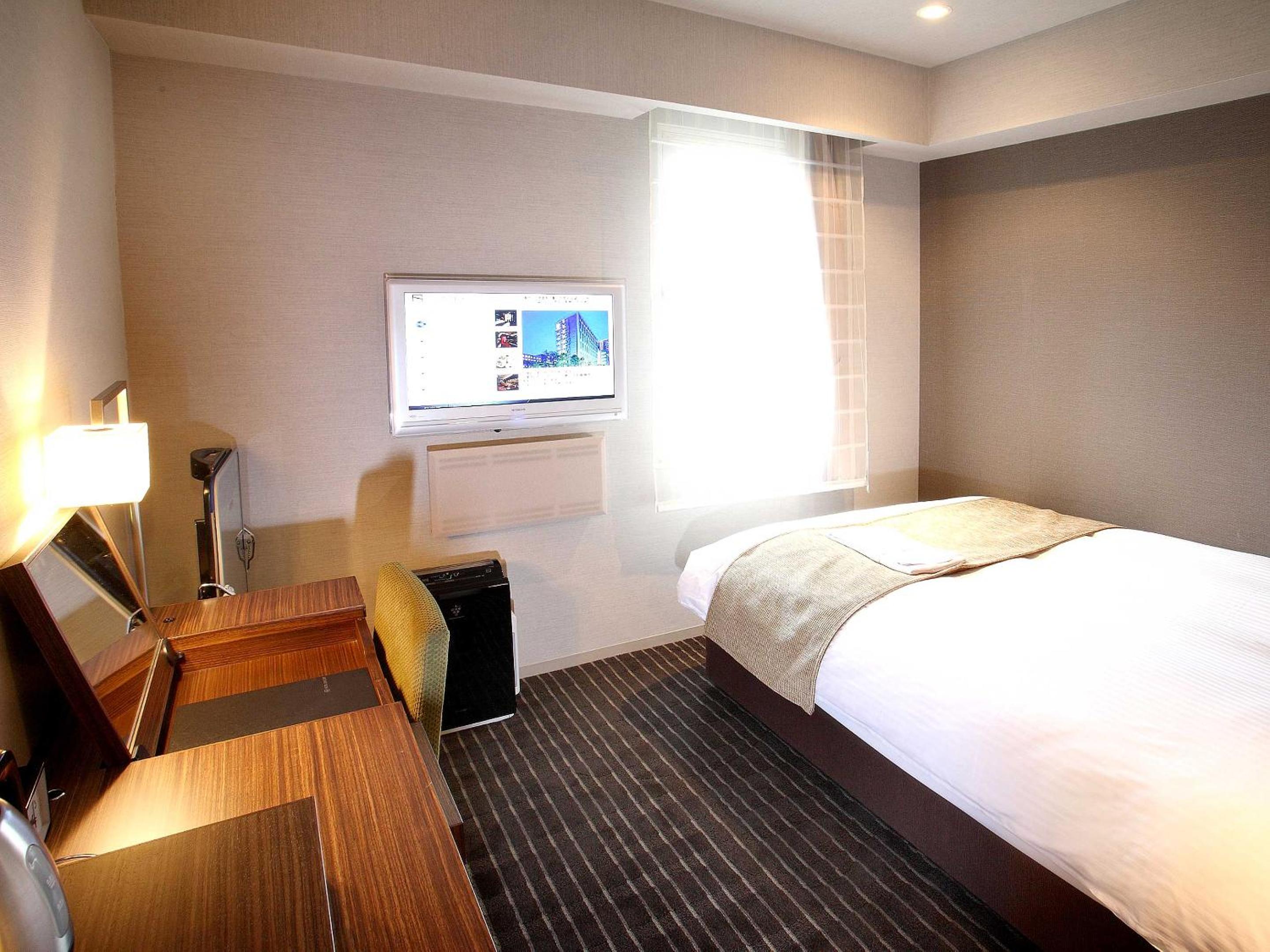 Double Room - Smoking photo 3