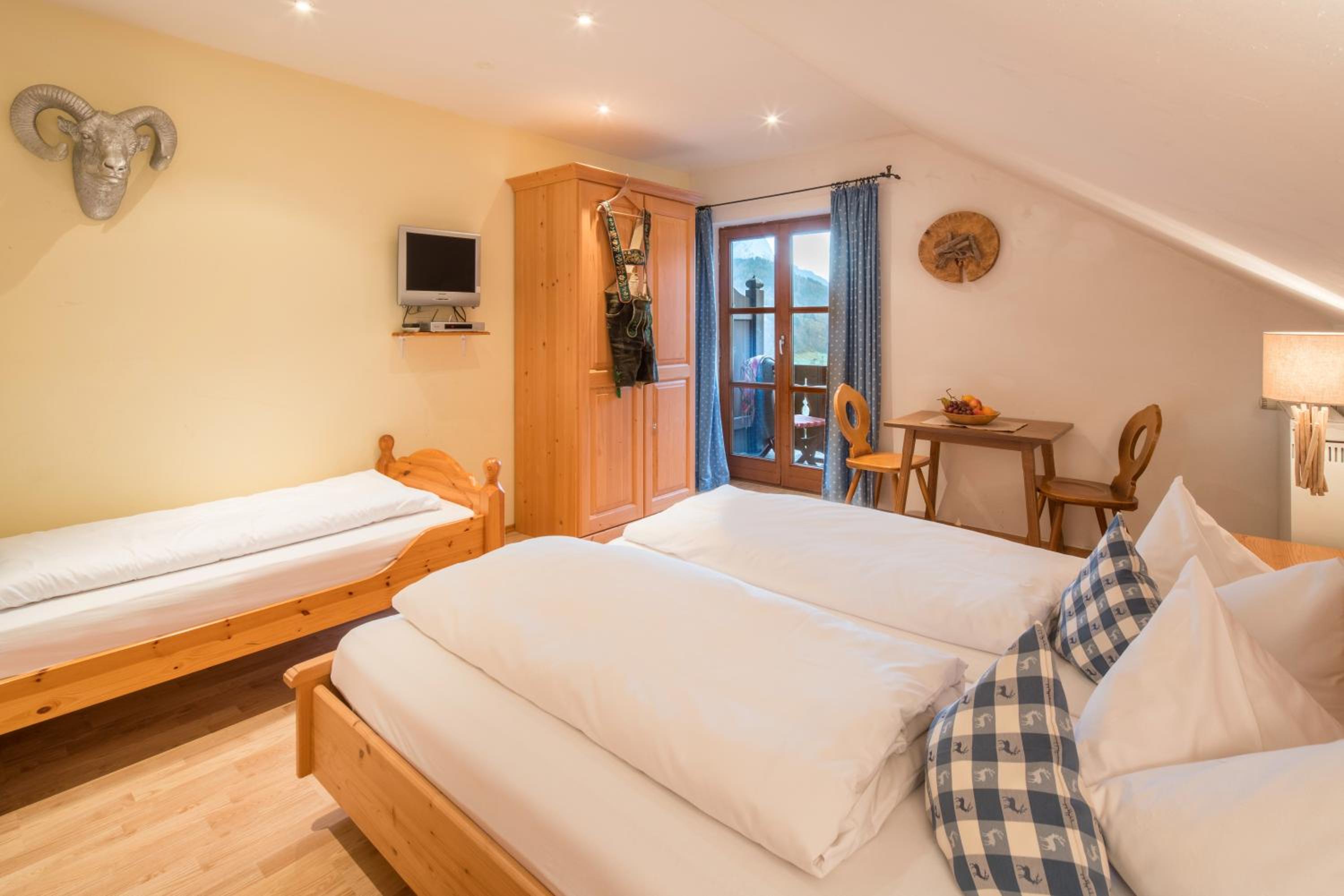 Triple Room photo 1