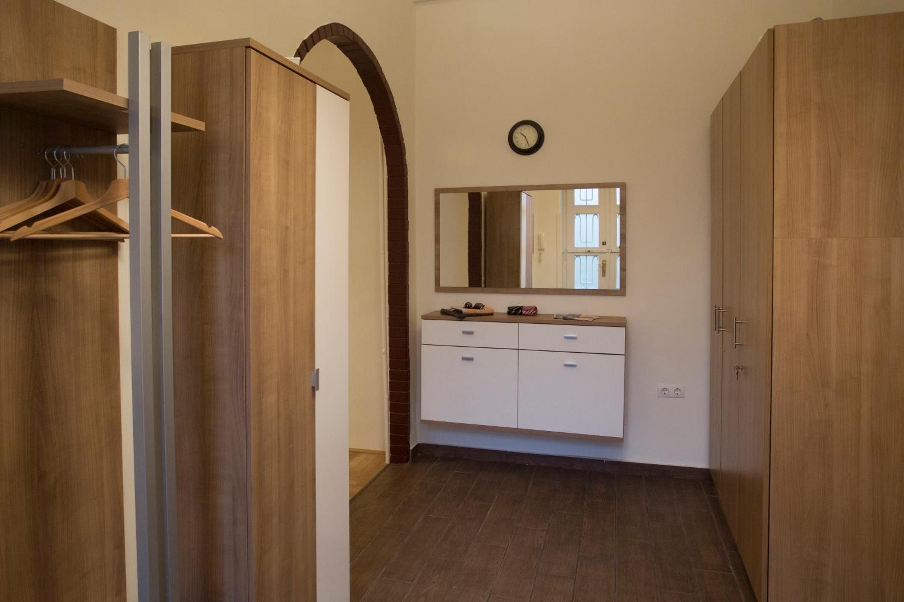 Deluxe Apartment - Photo 13