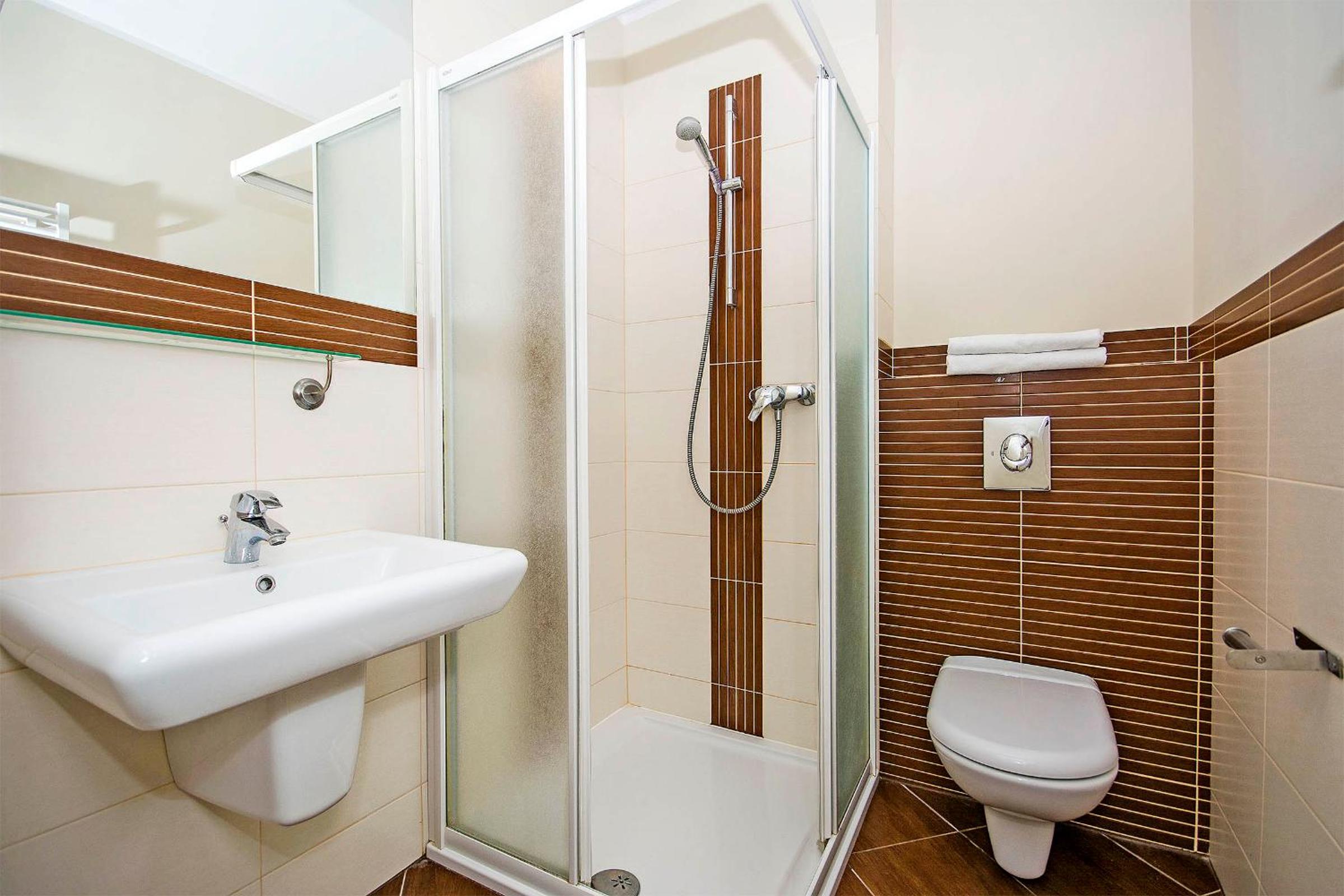 Suite with River View - Photo 13