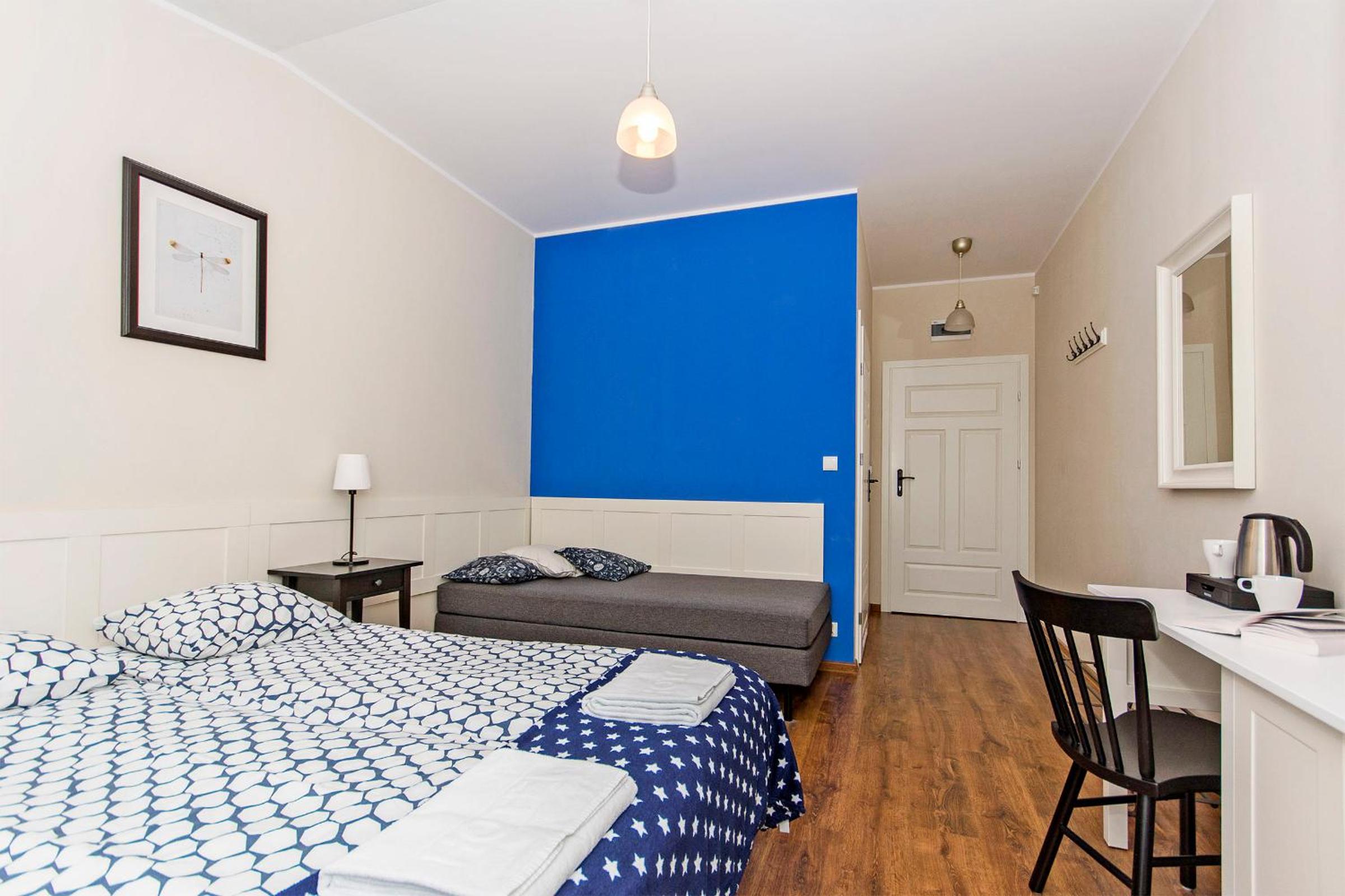 Triple Room - Photo 7