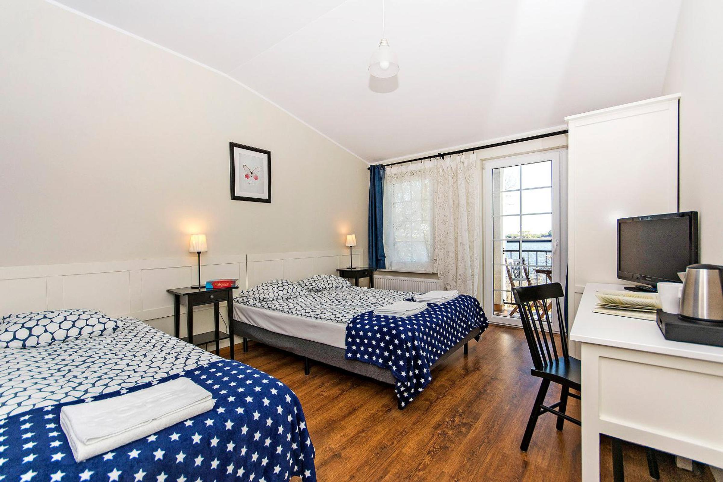 Triple Room with River View - Photo 3