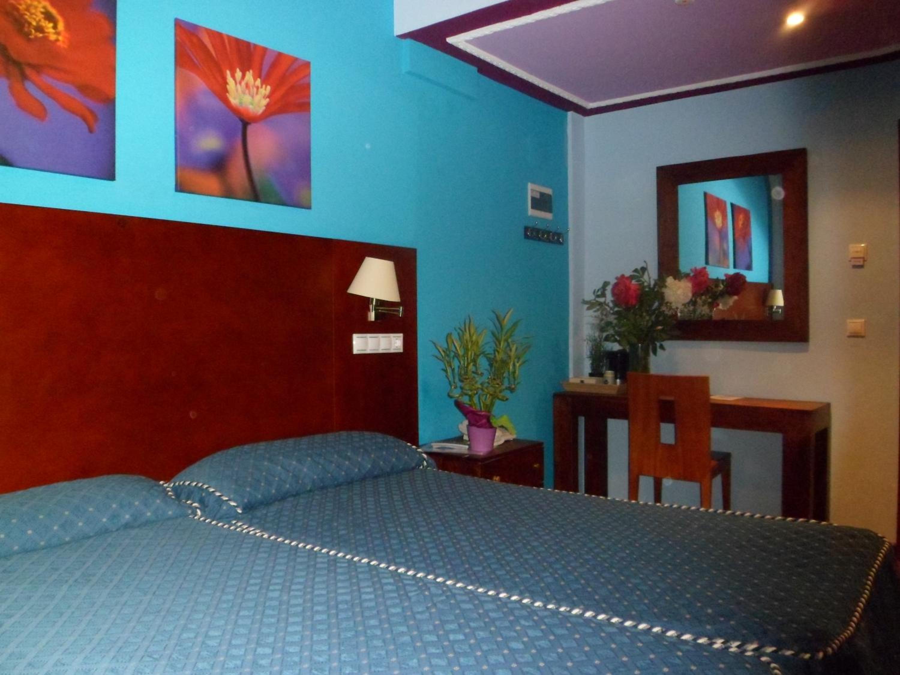 Double Or Twin Room photo 3