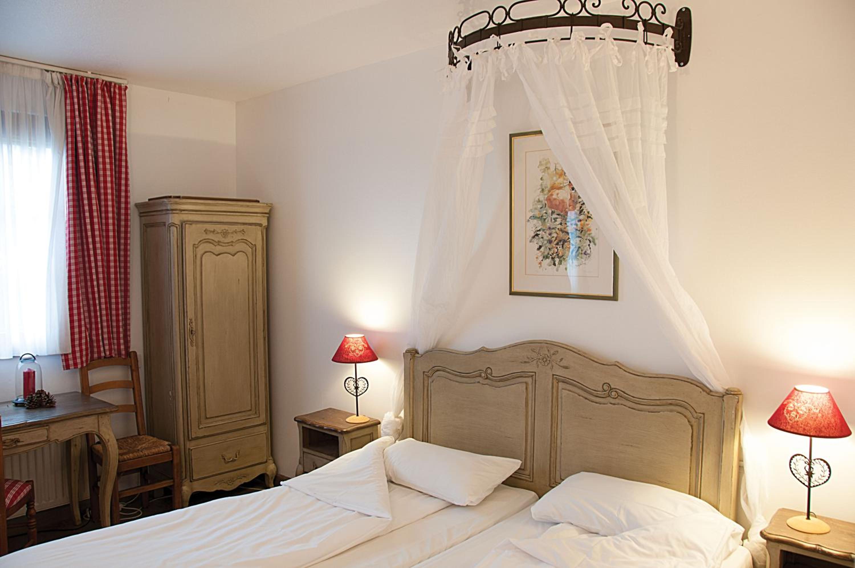 Standard Double Room - Photo 1