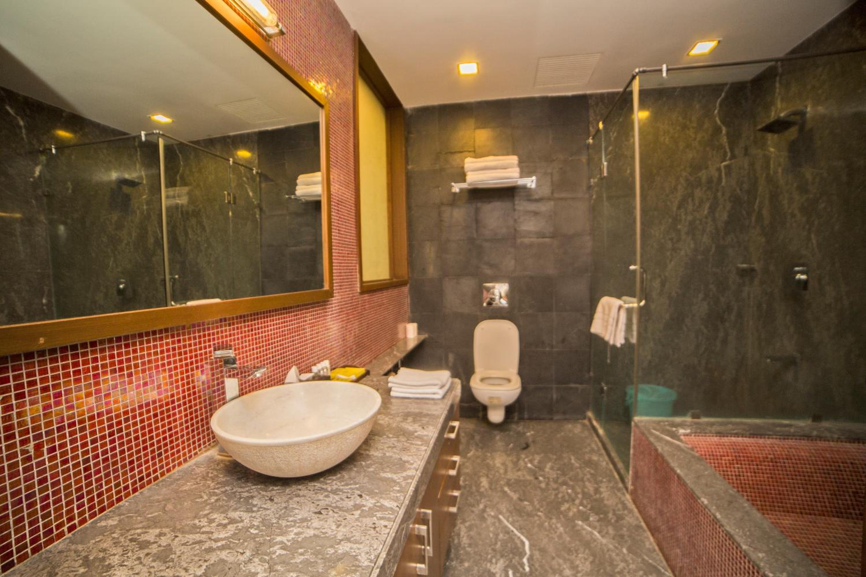 One-Bedroom Villa with Semi Private Pool photo 3