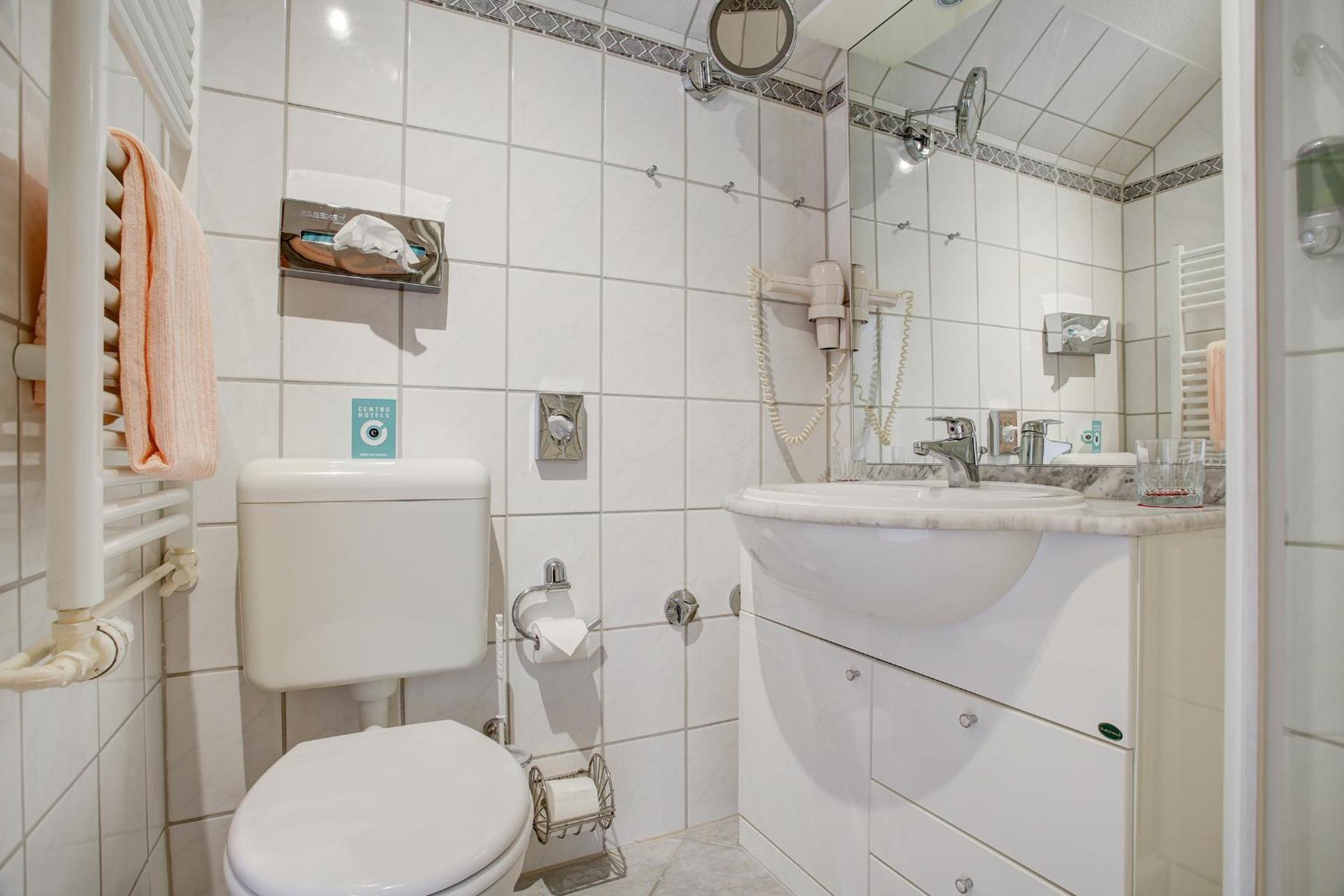 Small Double Room photo 3