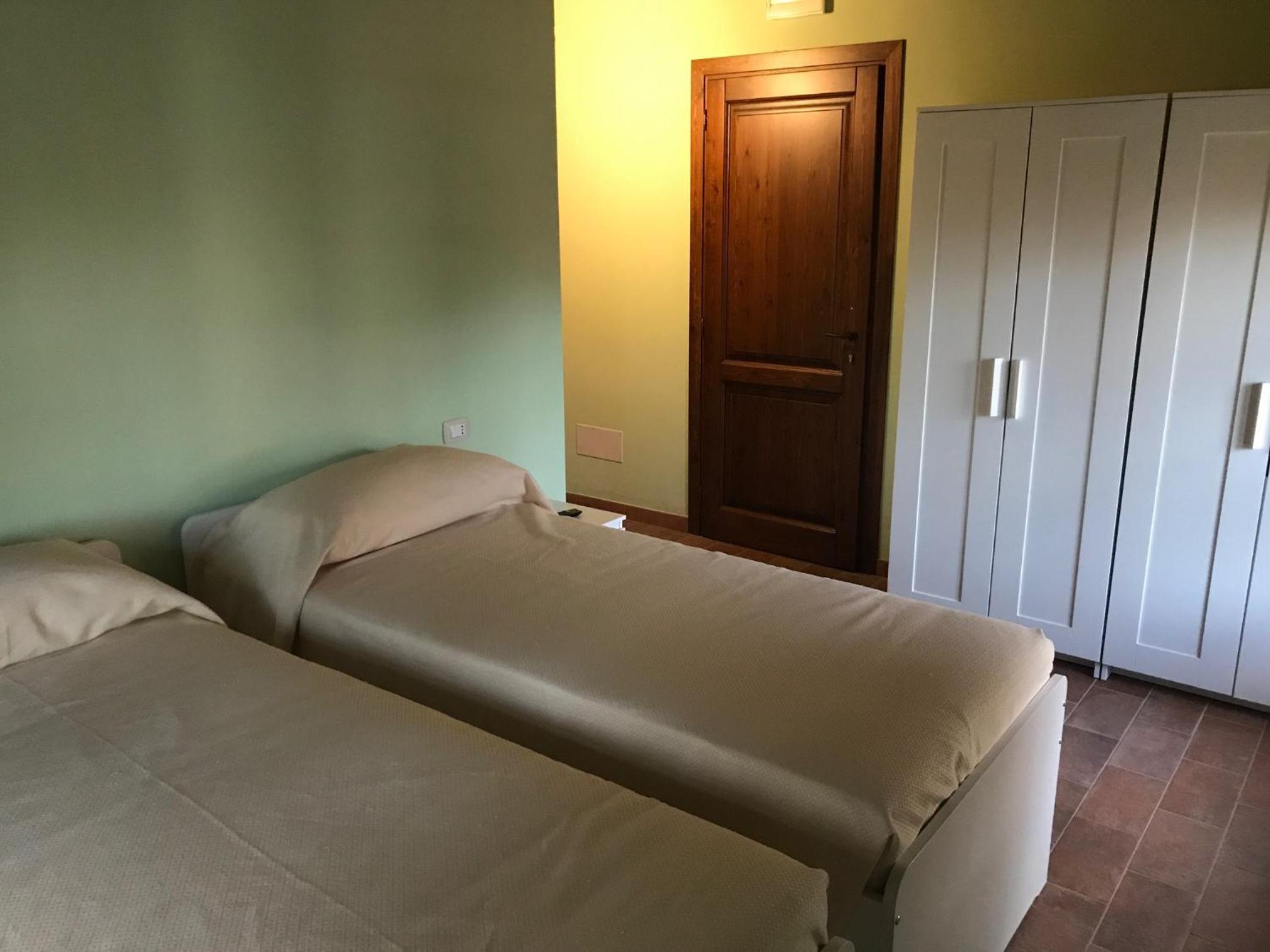 Standard Double Or Twin Room photo 2