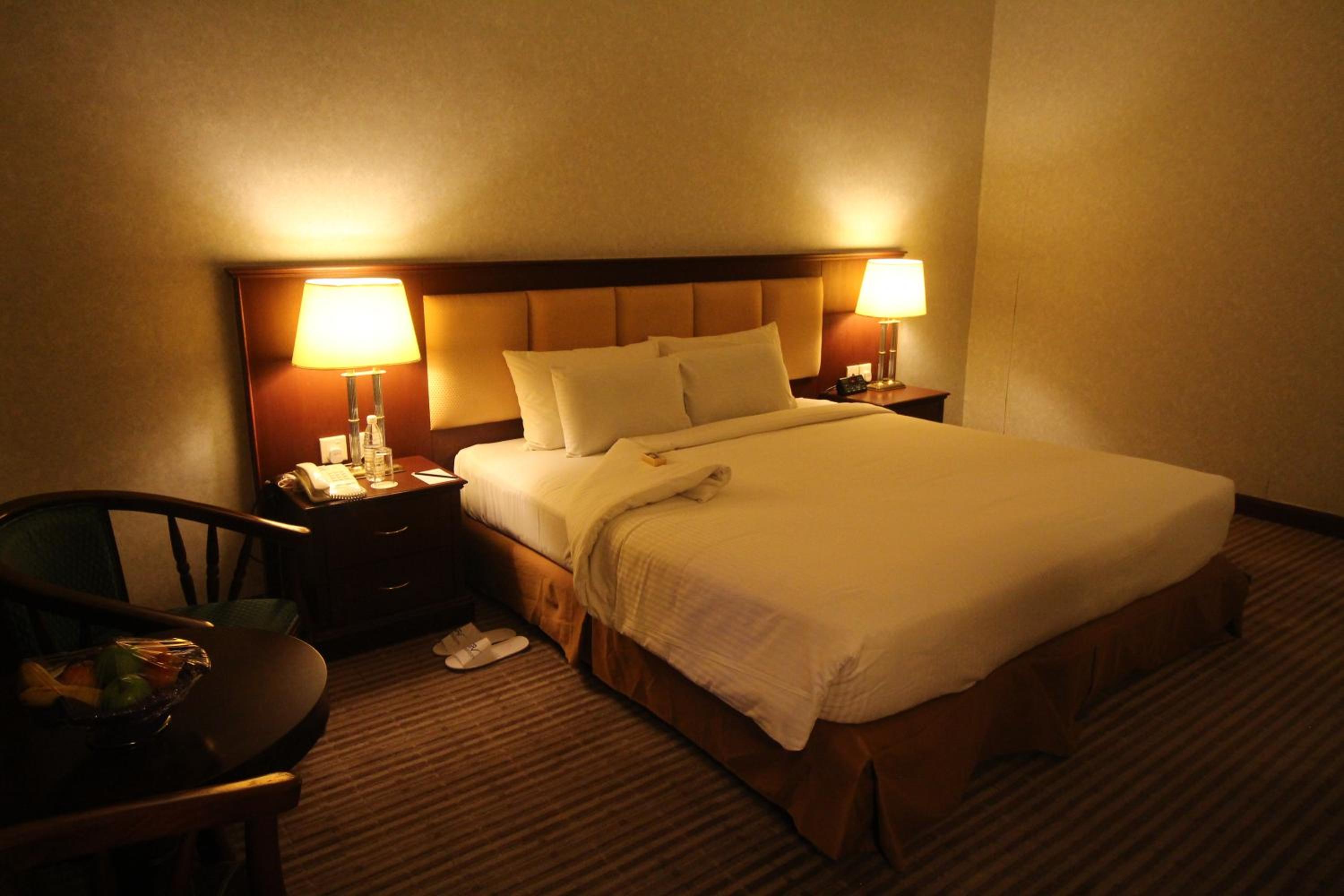 Deluxe Twin Room photo 2
