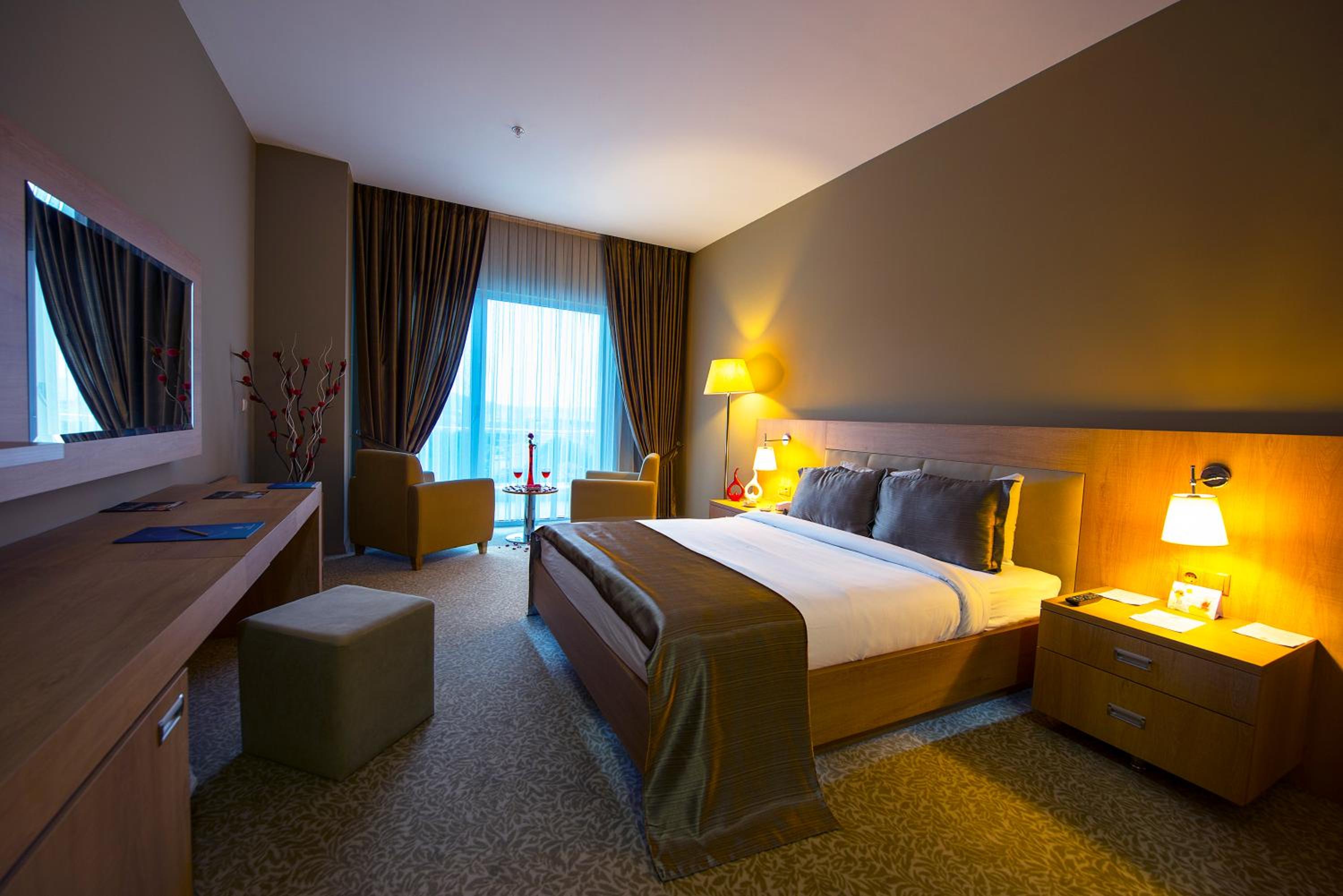 Double Room - Photo 3