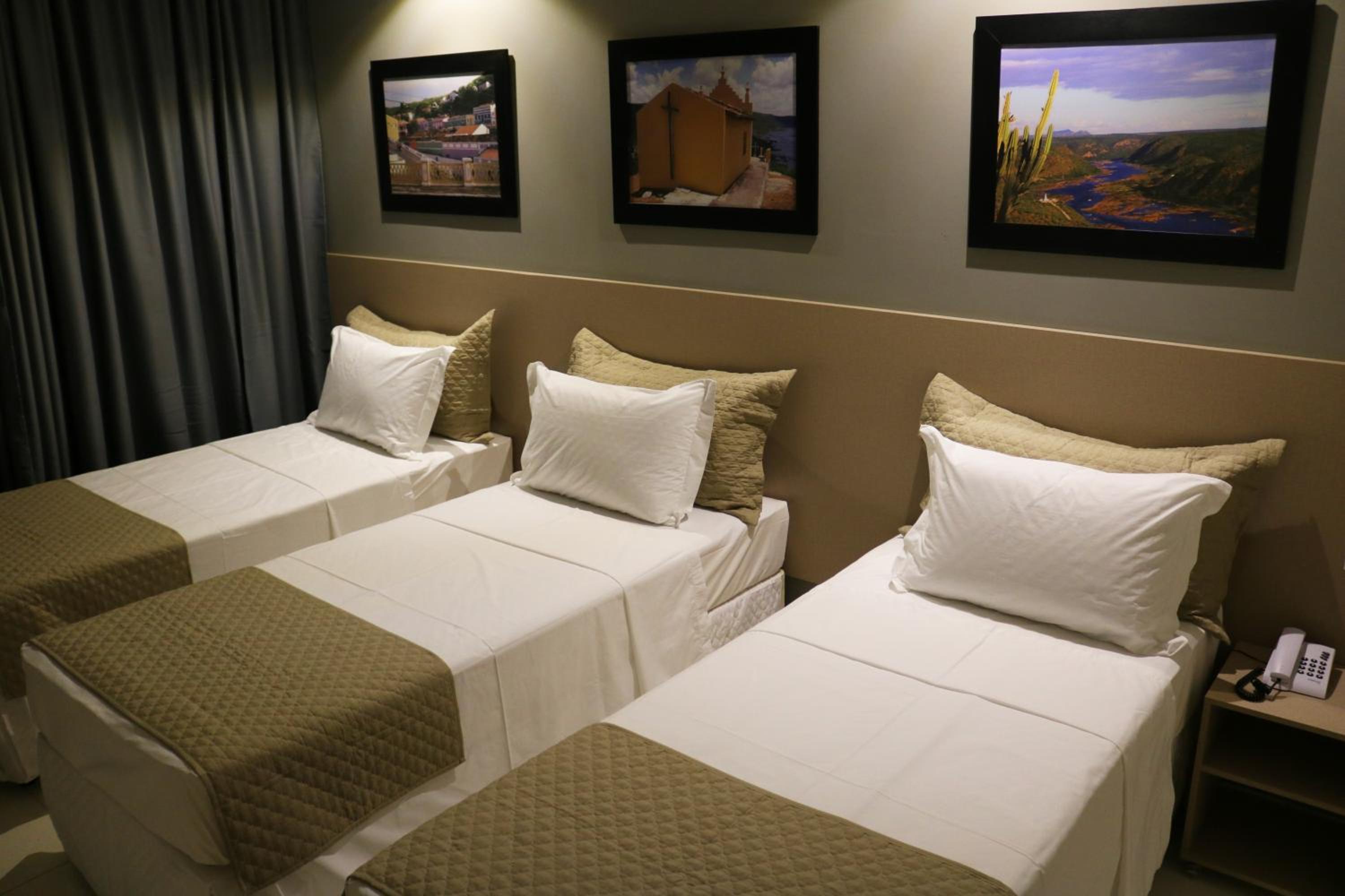 Triple Room - Photo 11