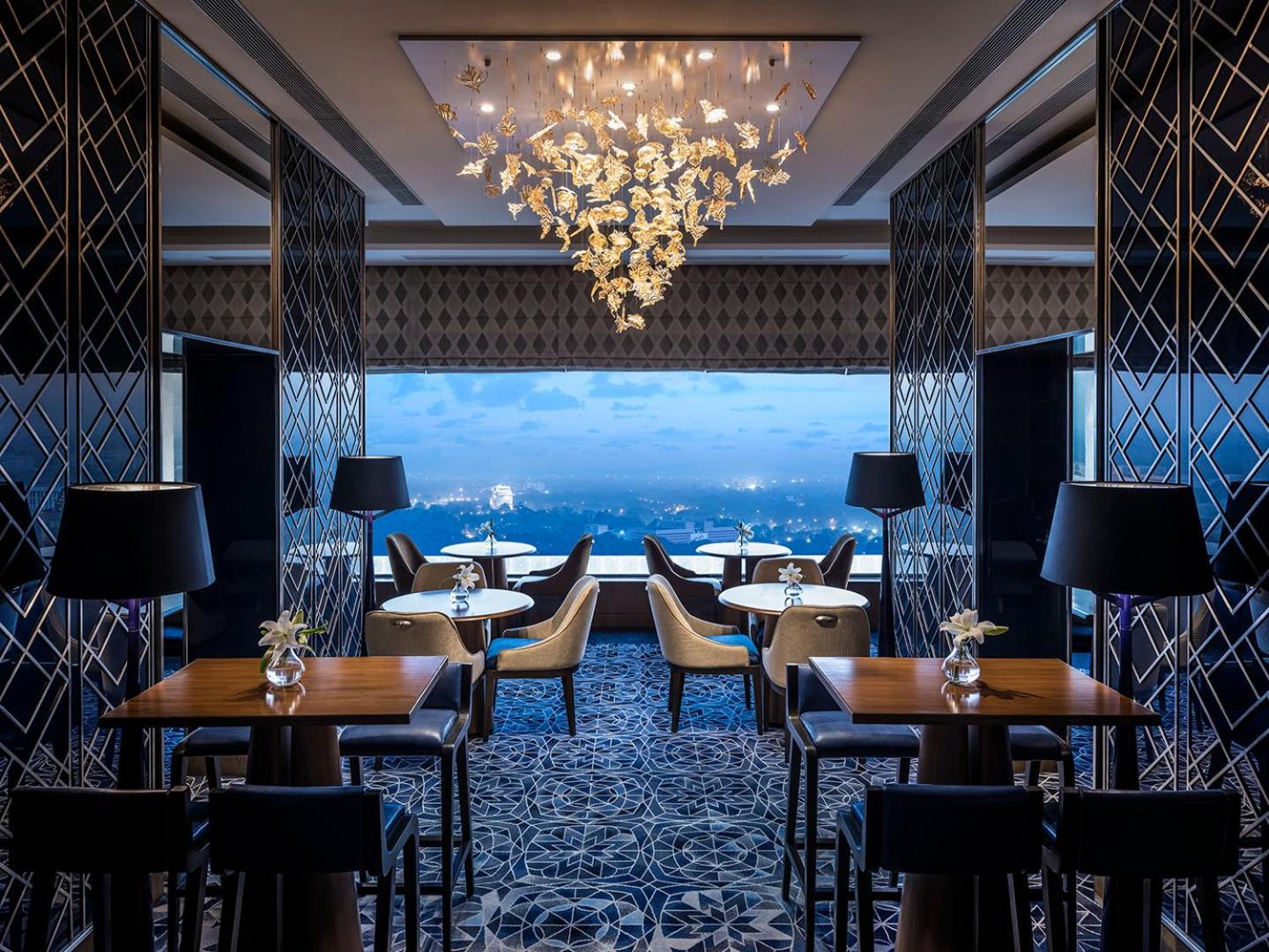 Horizon Deluxe (Club Twin) - 10% discount on Food & Soft Beverages, Laundry - Evening cocktails and canapés at the Horizon Club Lounge from 6pm – 8pm - Photo 3