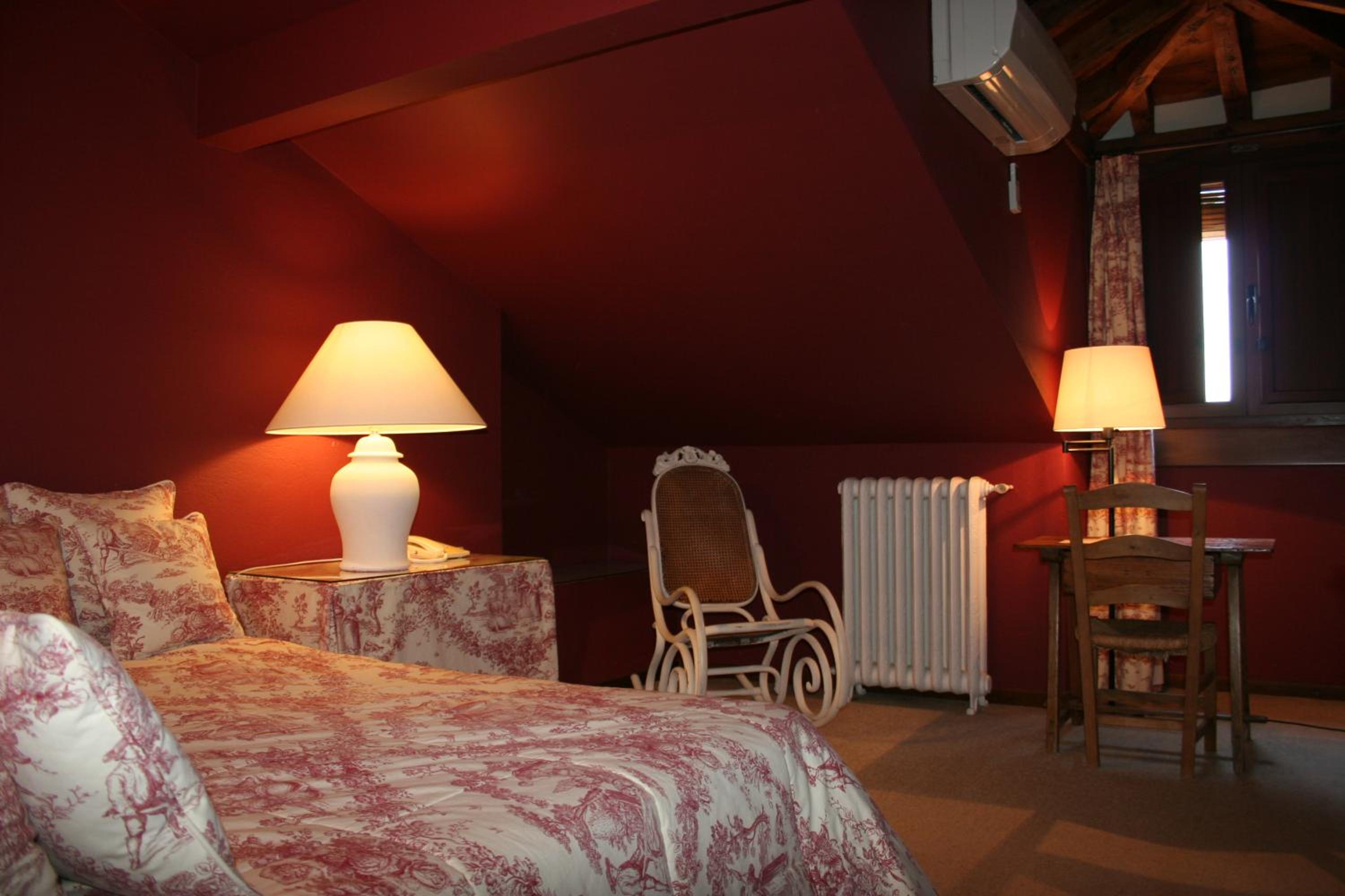 Double or Twin Room photo 3