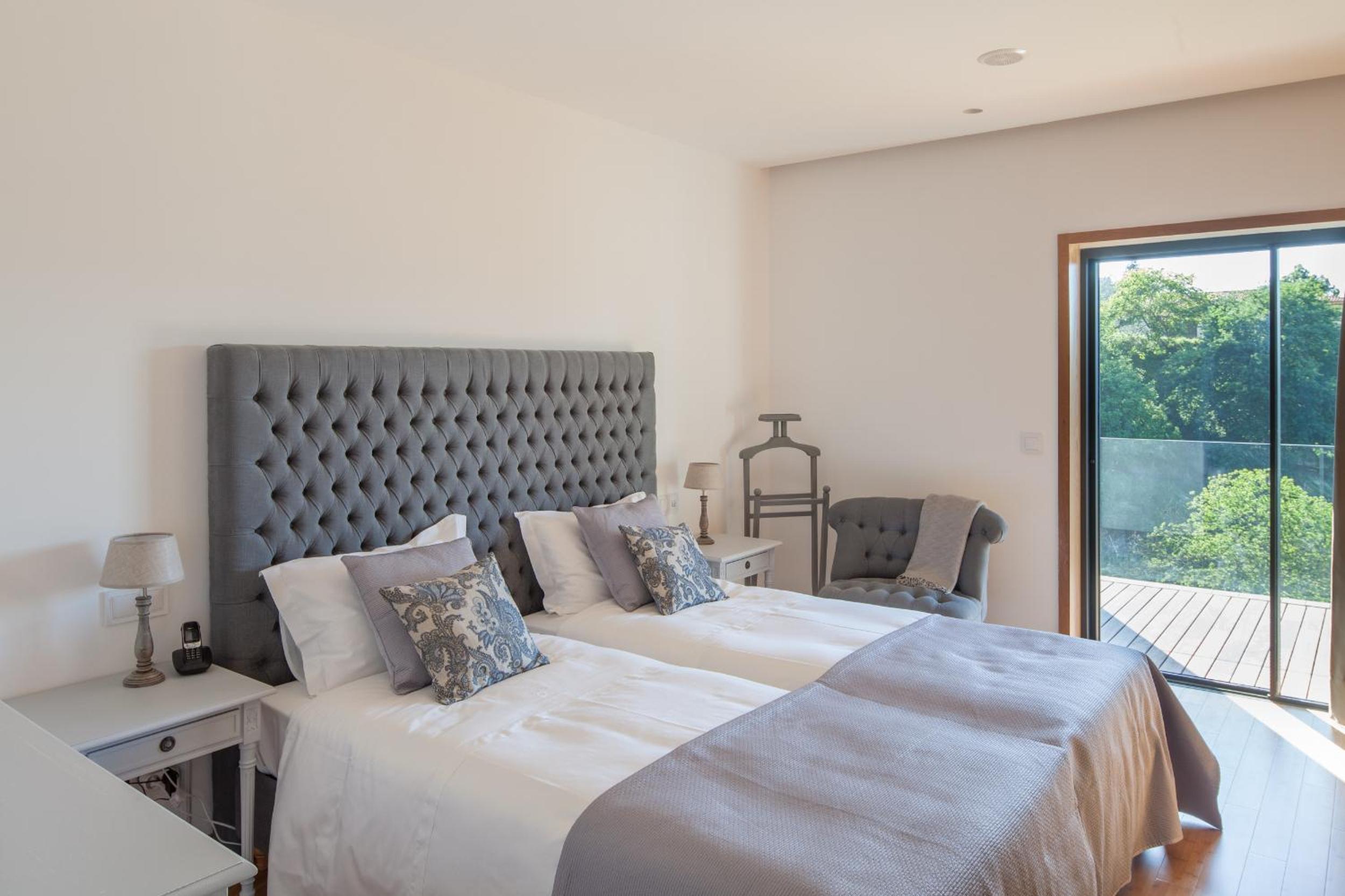 Double or Twin Room with Mountain View photo 1