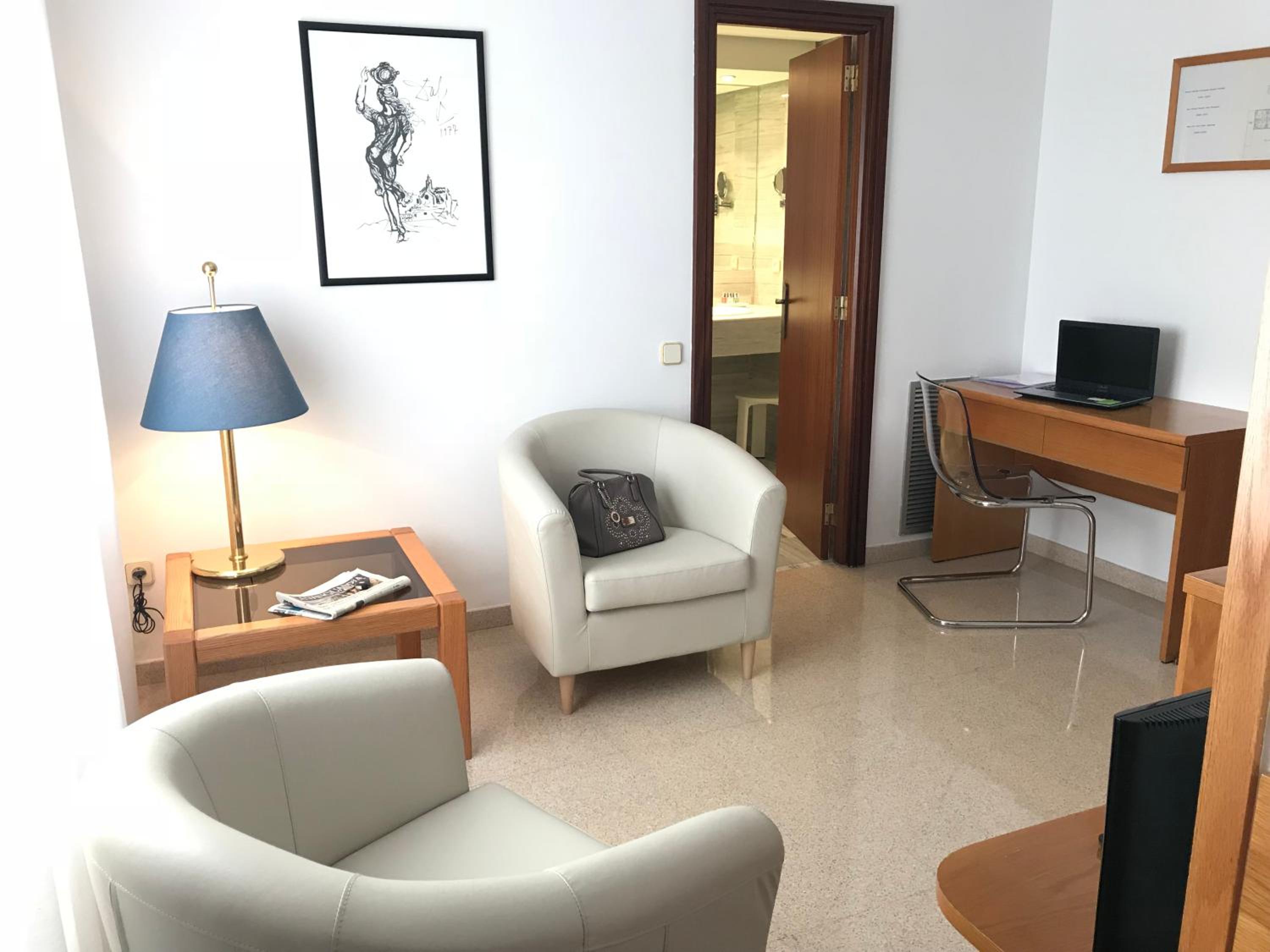 Superior Double or Twin Room - Photo 4