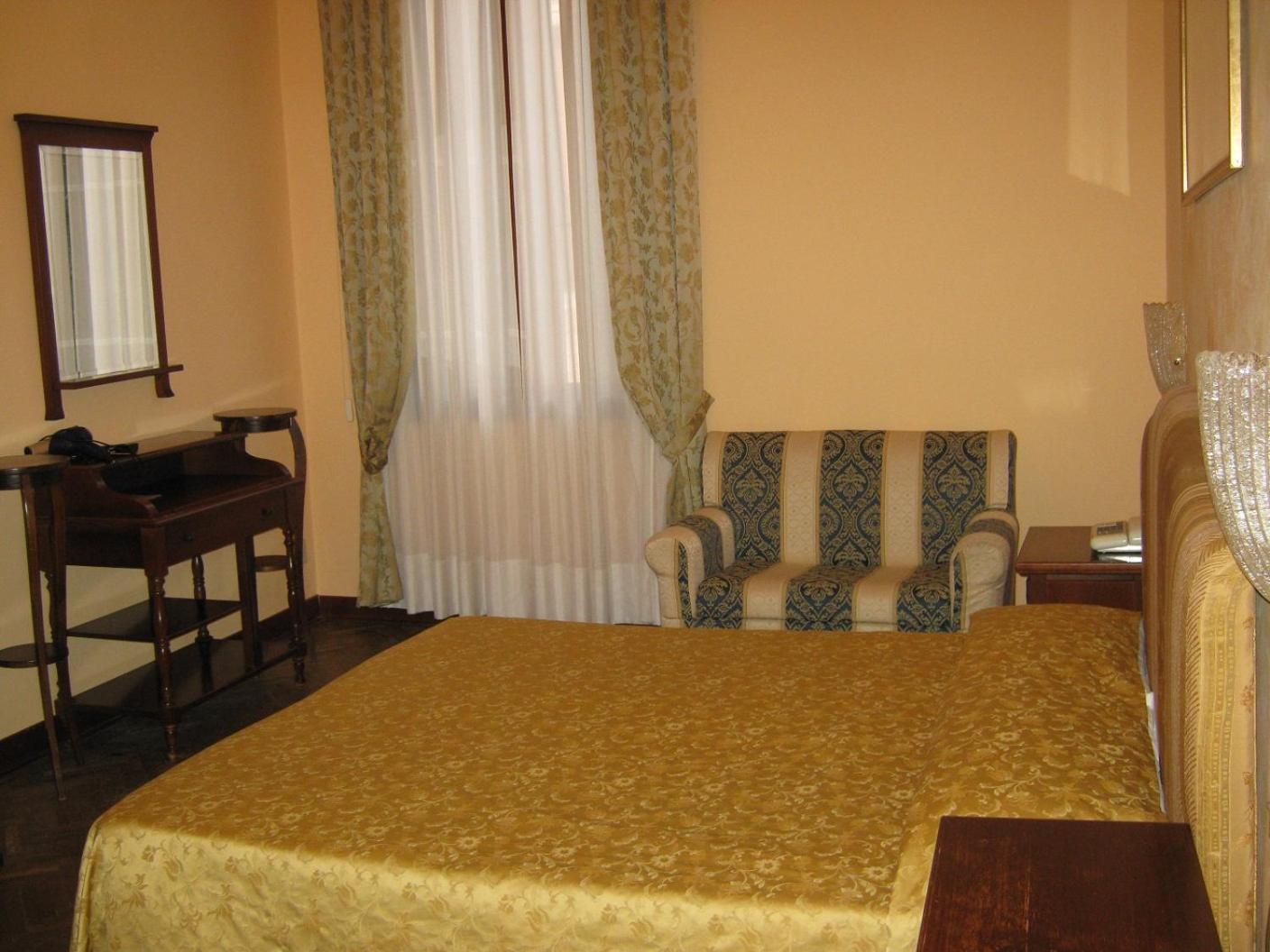 Triple Room photo 3