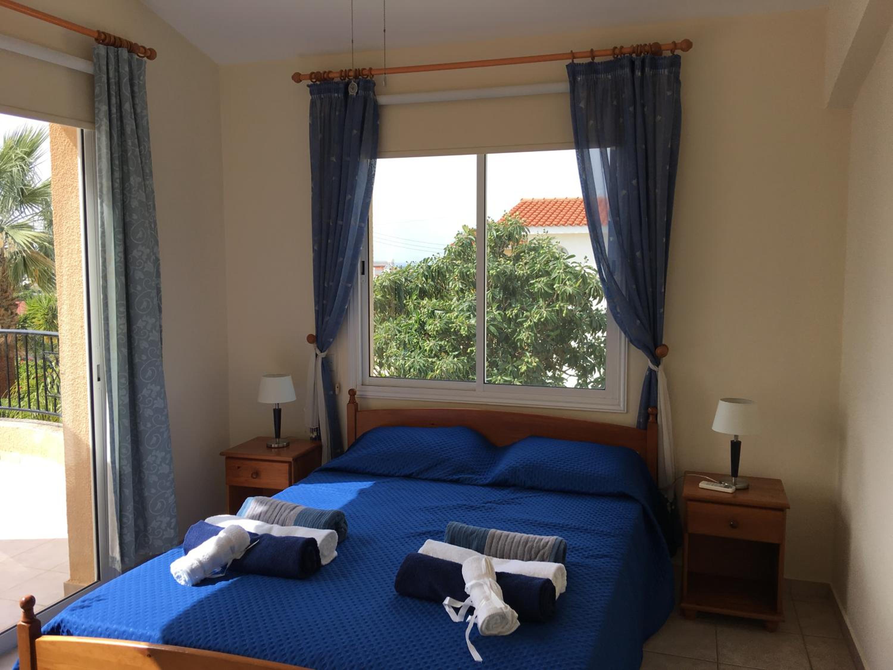Villa photo 2