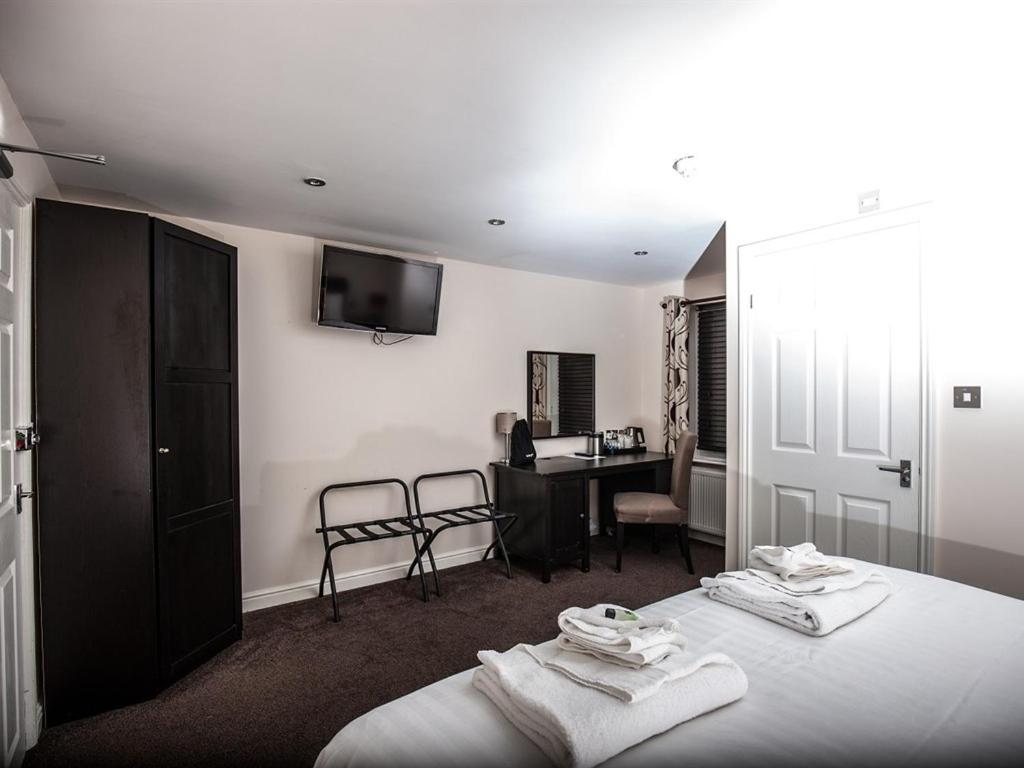 Deluxe Double or Twin Room photo 3
