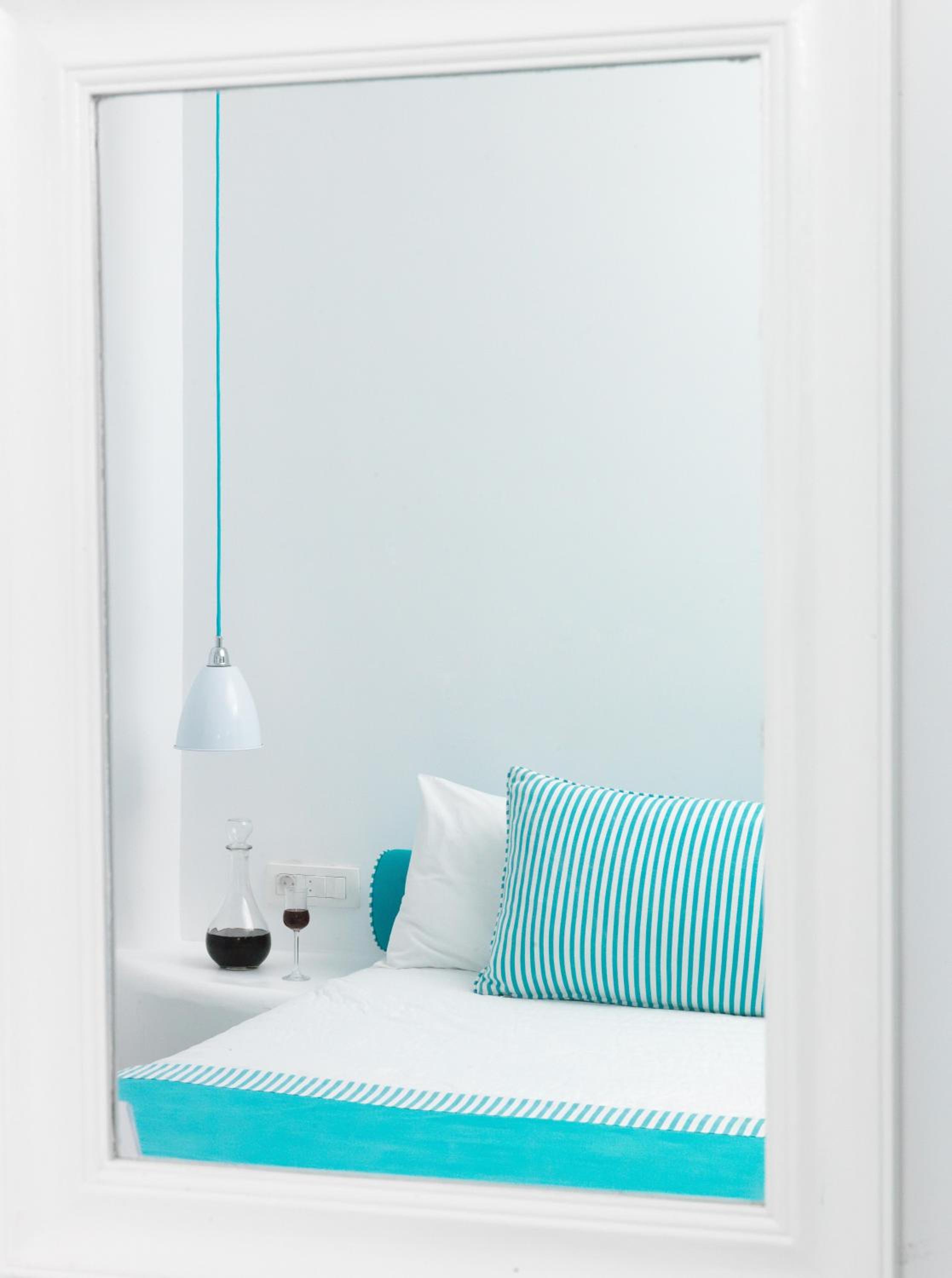 Junior Suite (3 Adults) - Photo 9