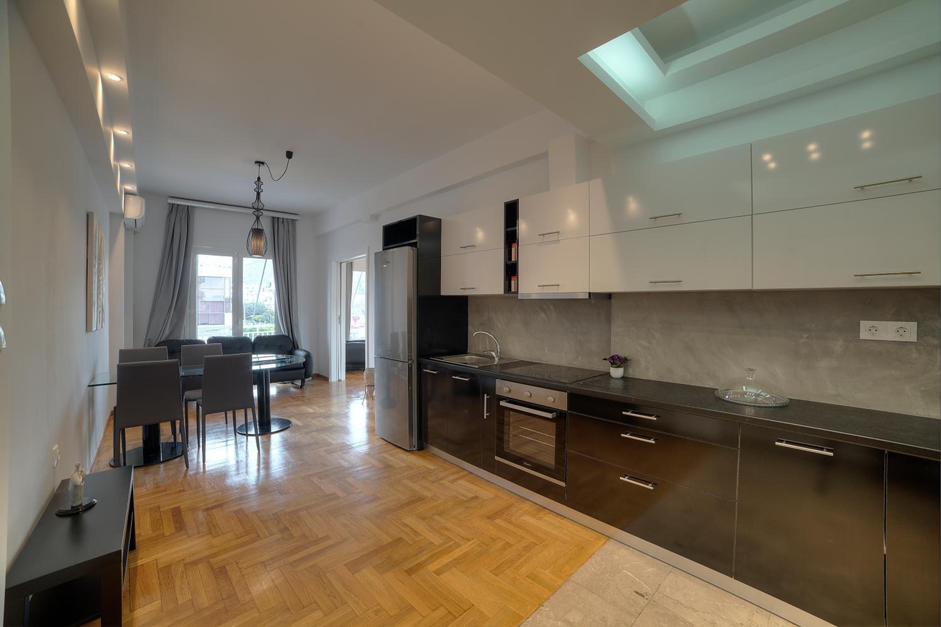 Apartment photo 3