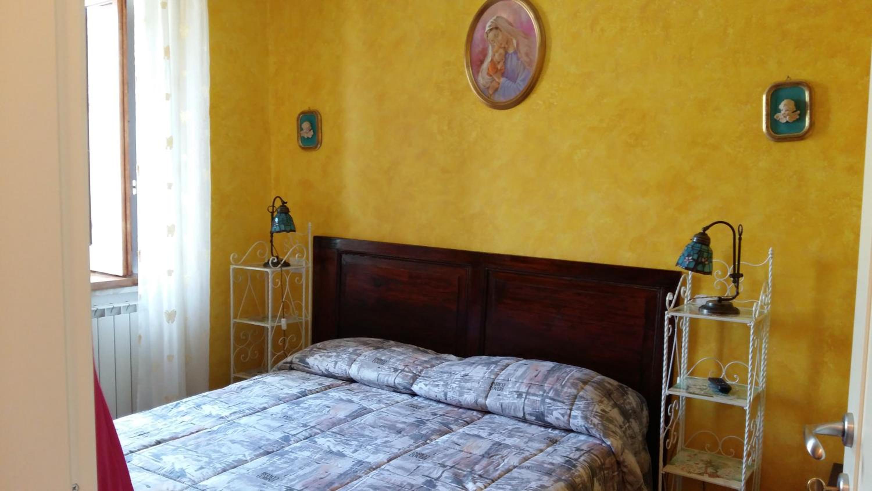 Double or Twin Room with Private Bathroom - Photo 1