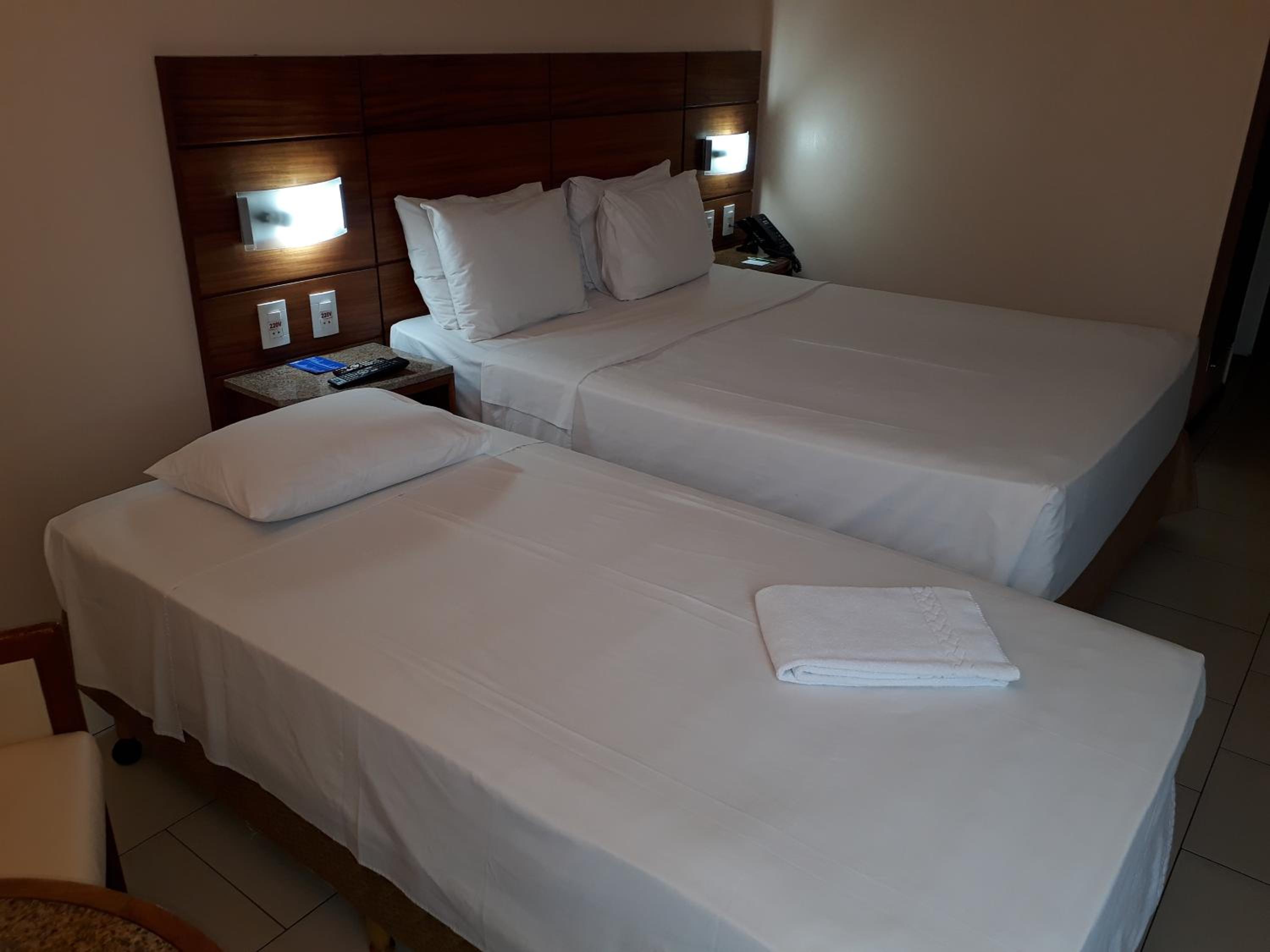 Double Room with Extra Bed photo 3