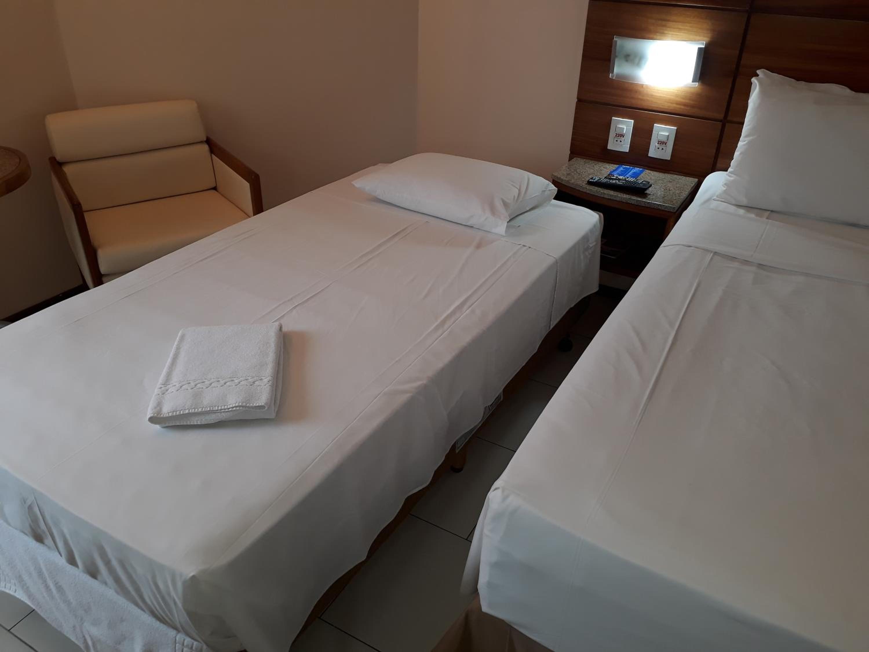 Double Room with Extra Bed photo 2