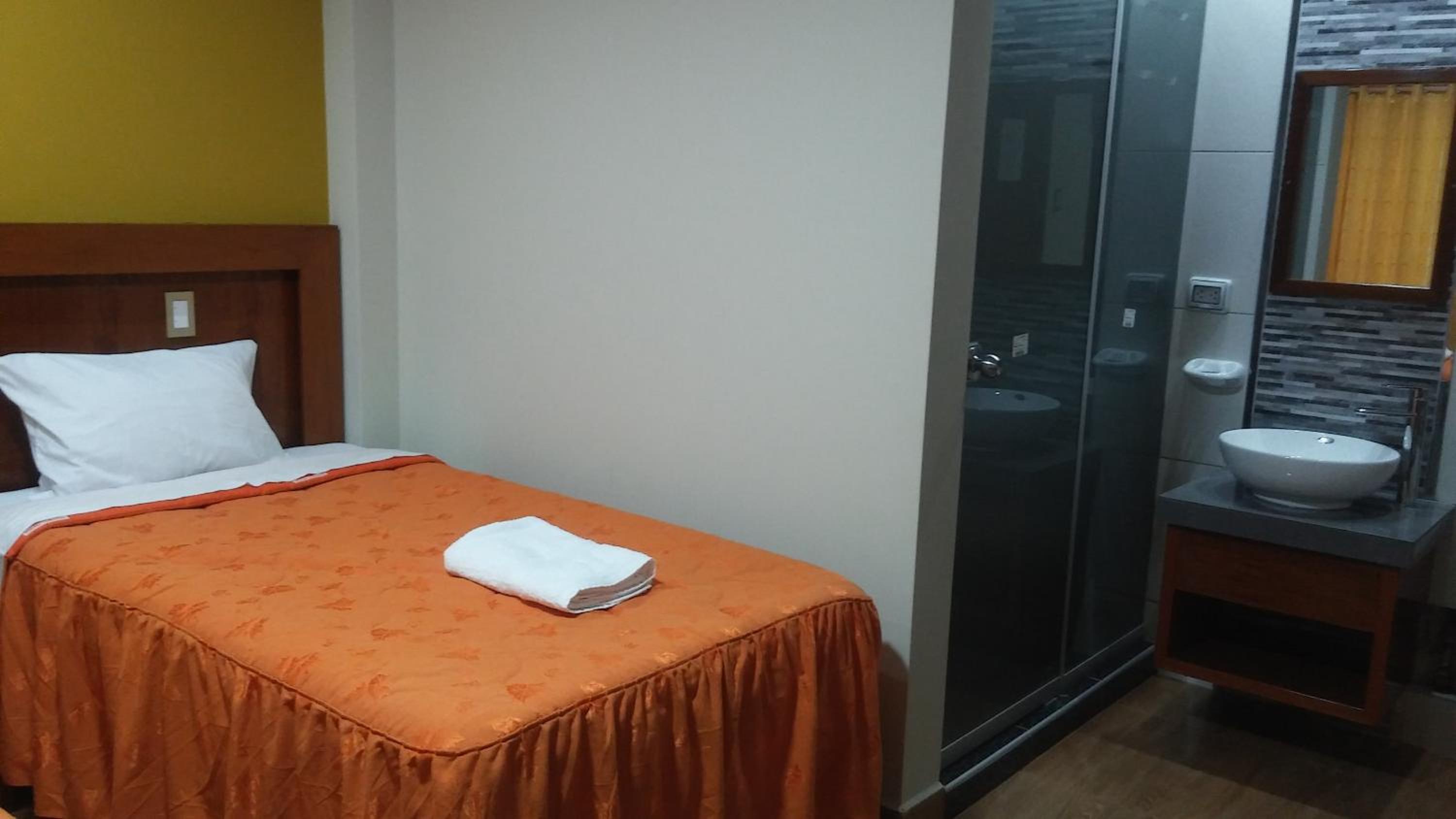 Twin Room photo 2
