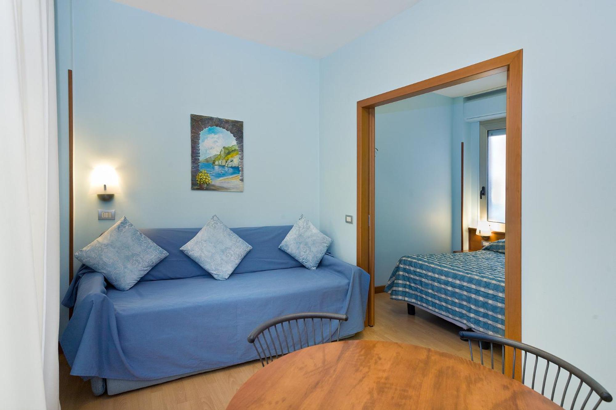 Studio with Balcony and Sea View - Photo 1