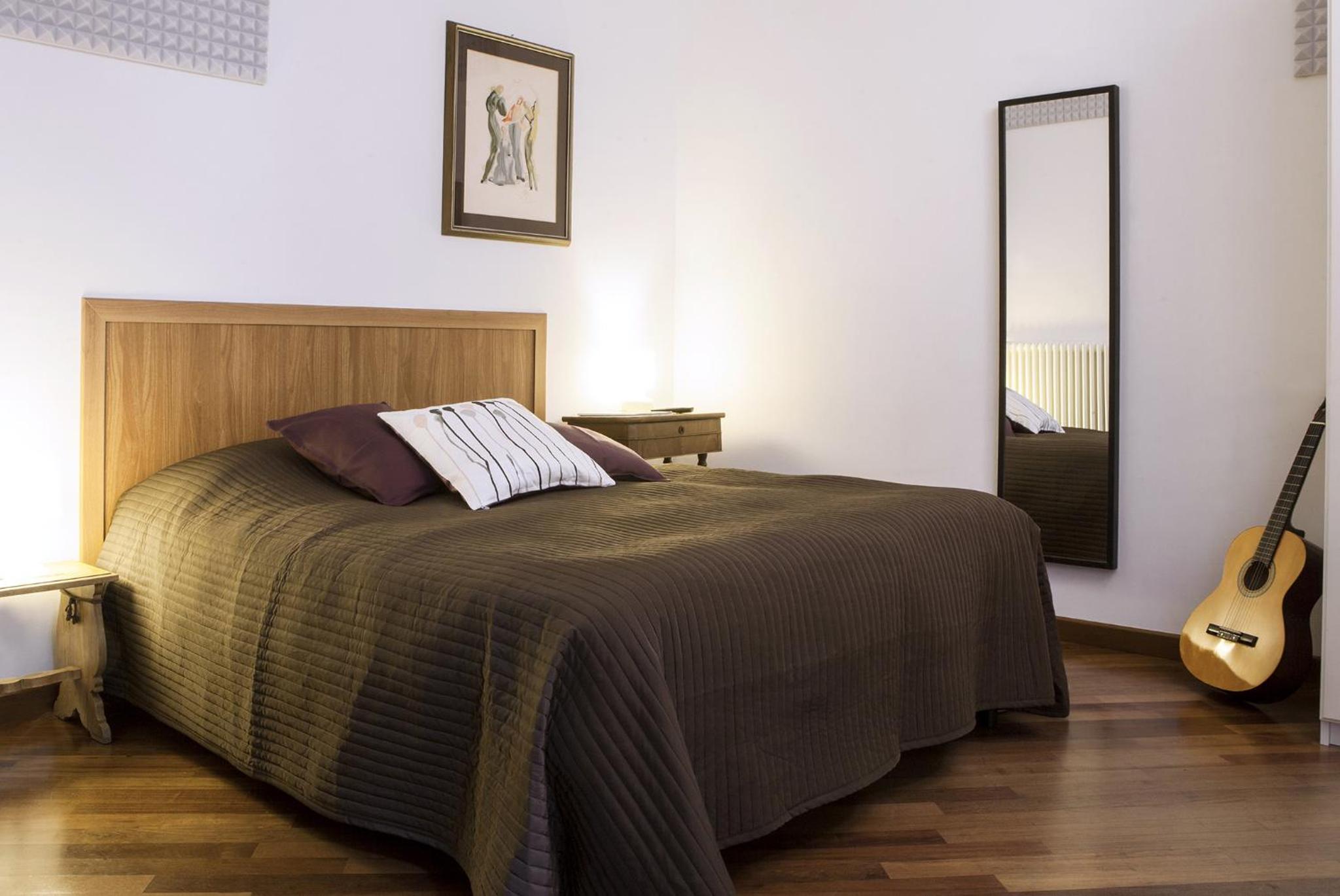 Double Room with Private External Bathroom photo 2