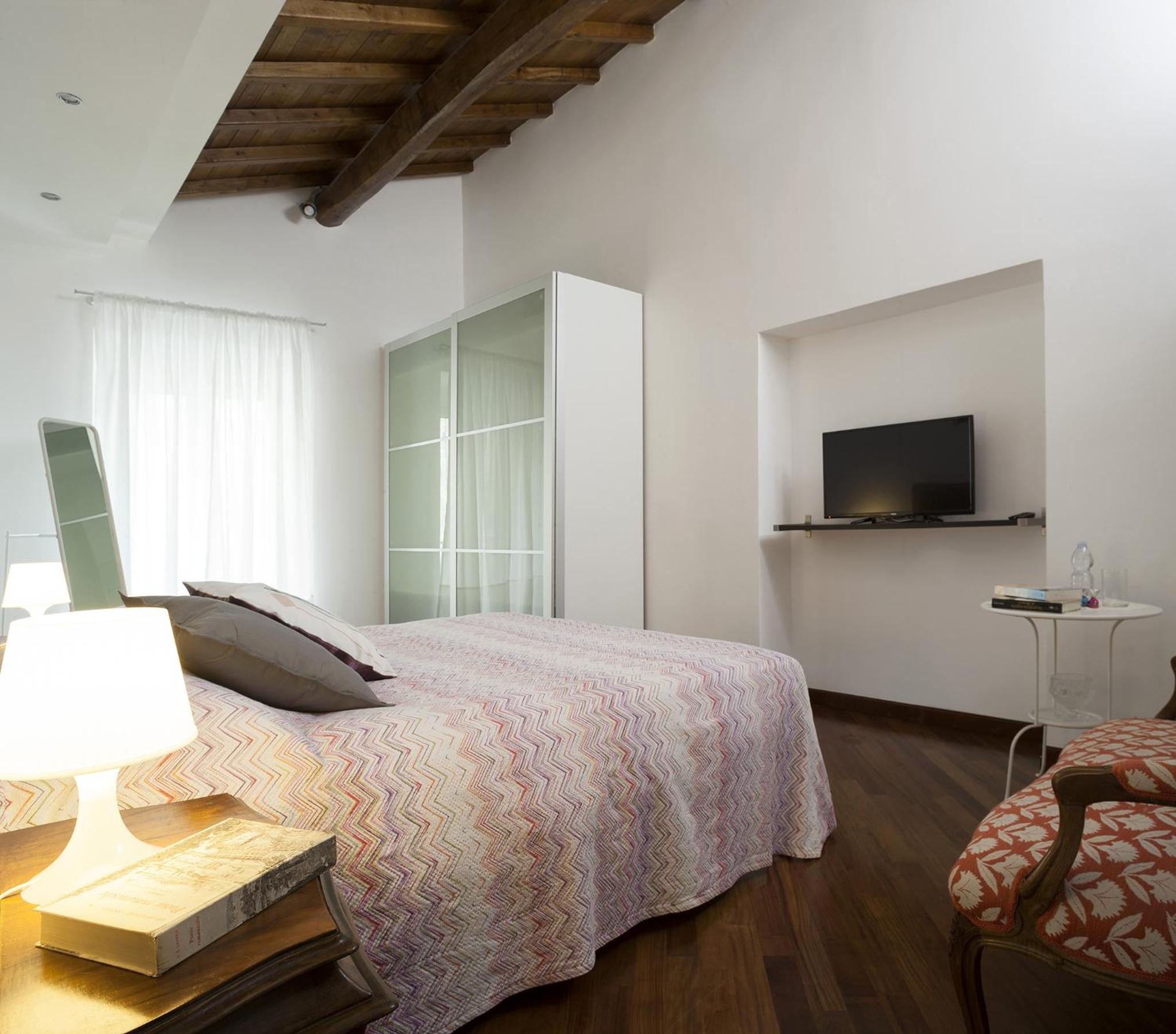 Double Room with Spa Bath photo 1