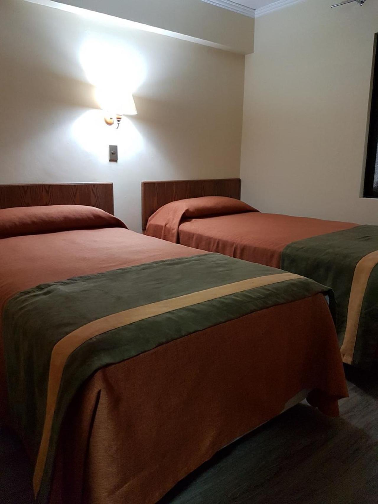 Standard Twin Room photo 1