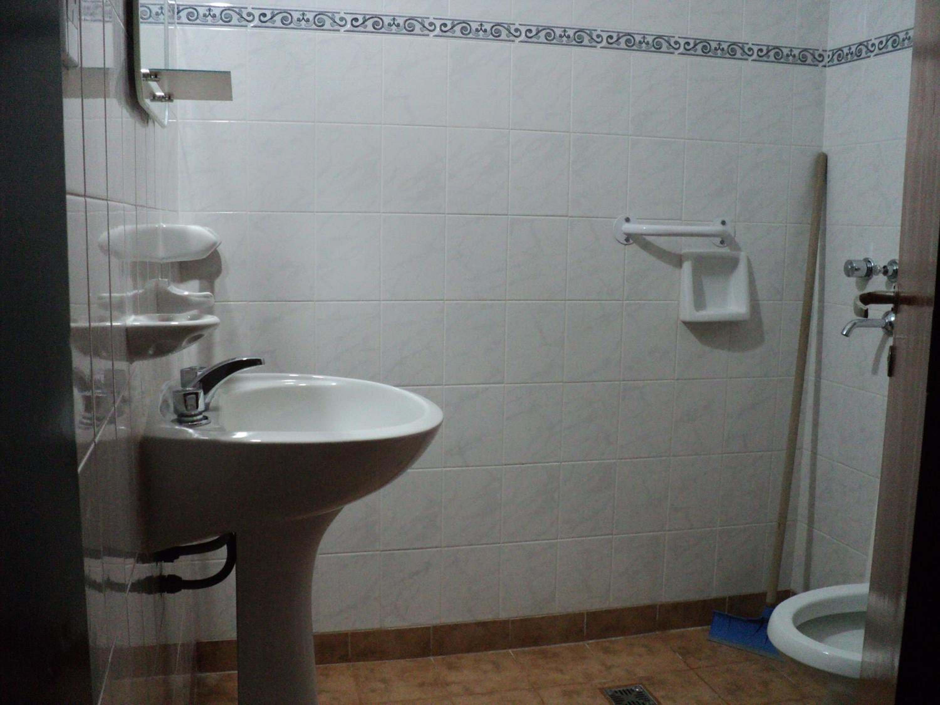 Quadruple Room with Private Bathroom photo 2