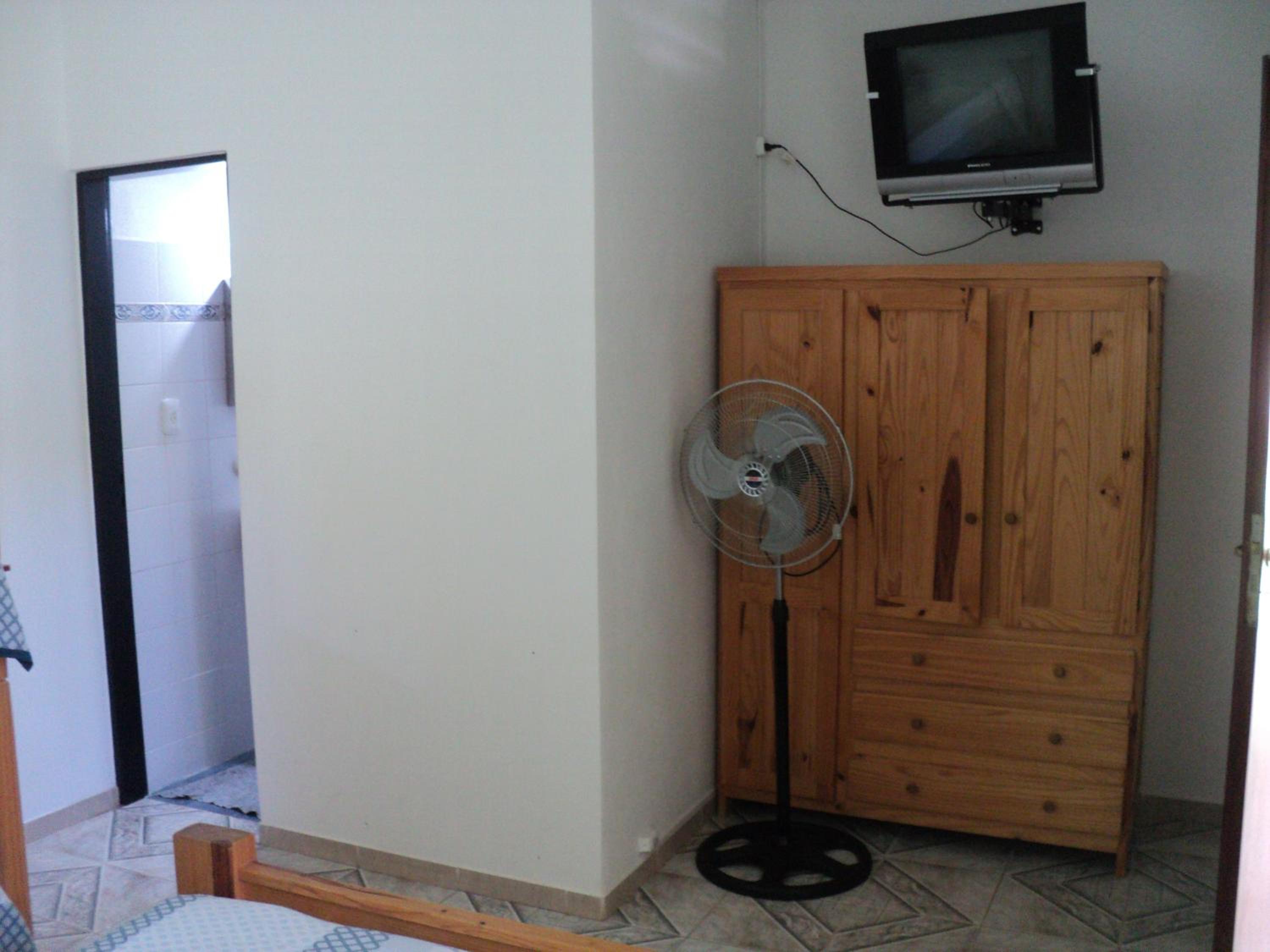 Quadruple Room with Private Bathroom photo 3