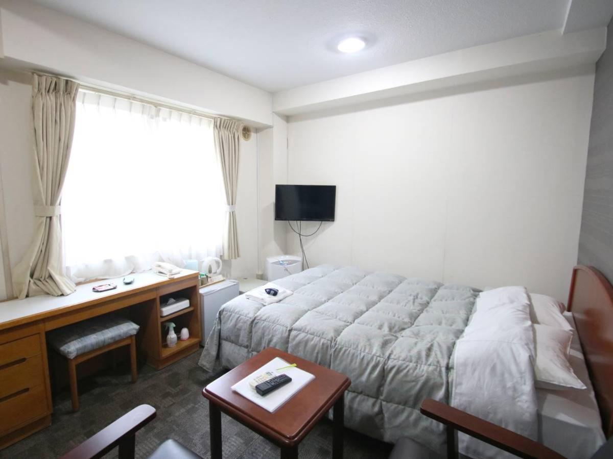 Double Room with Shared Bathroom