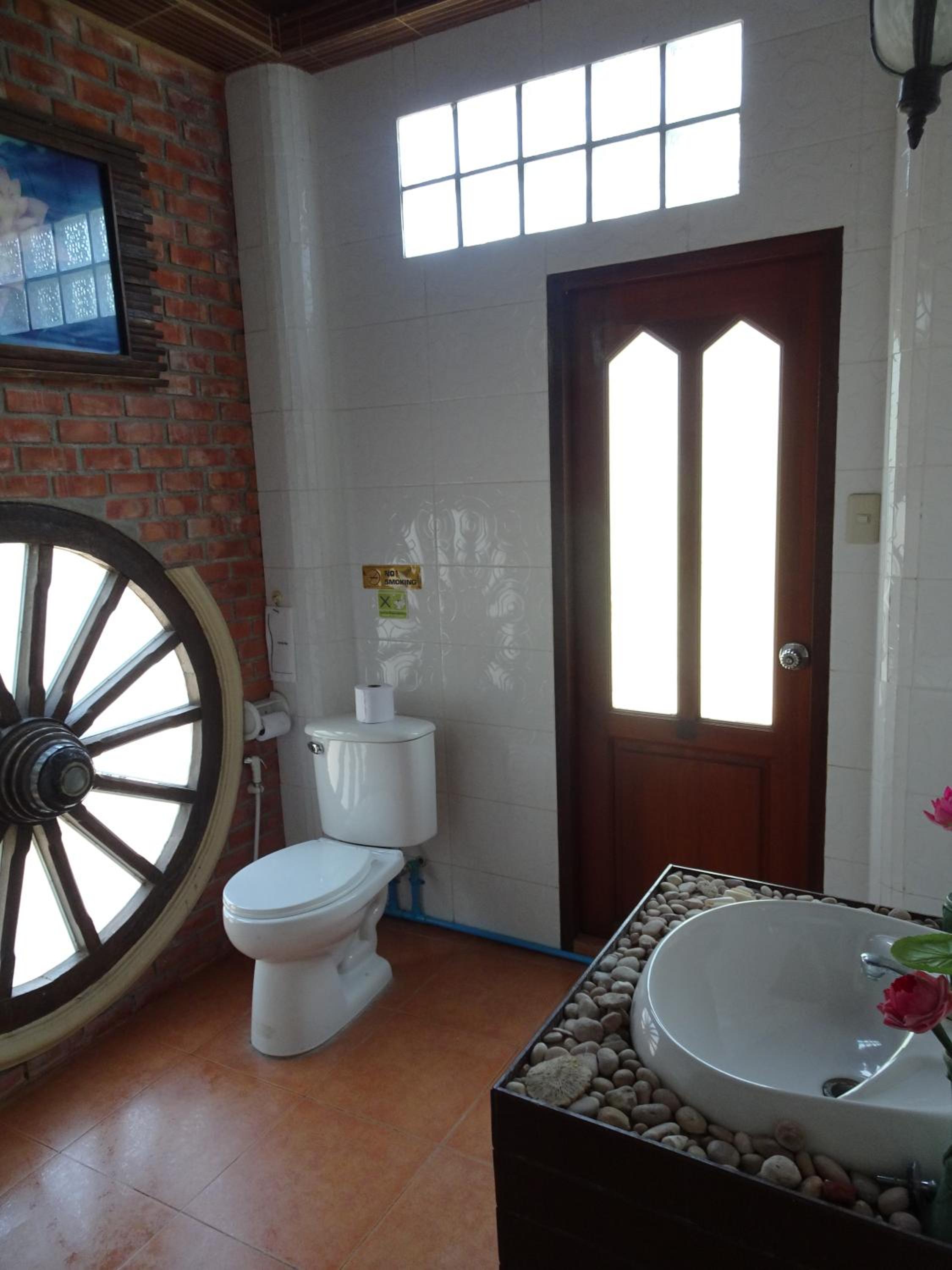 Double Room with Garden View - Photo 3