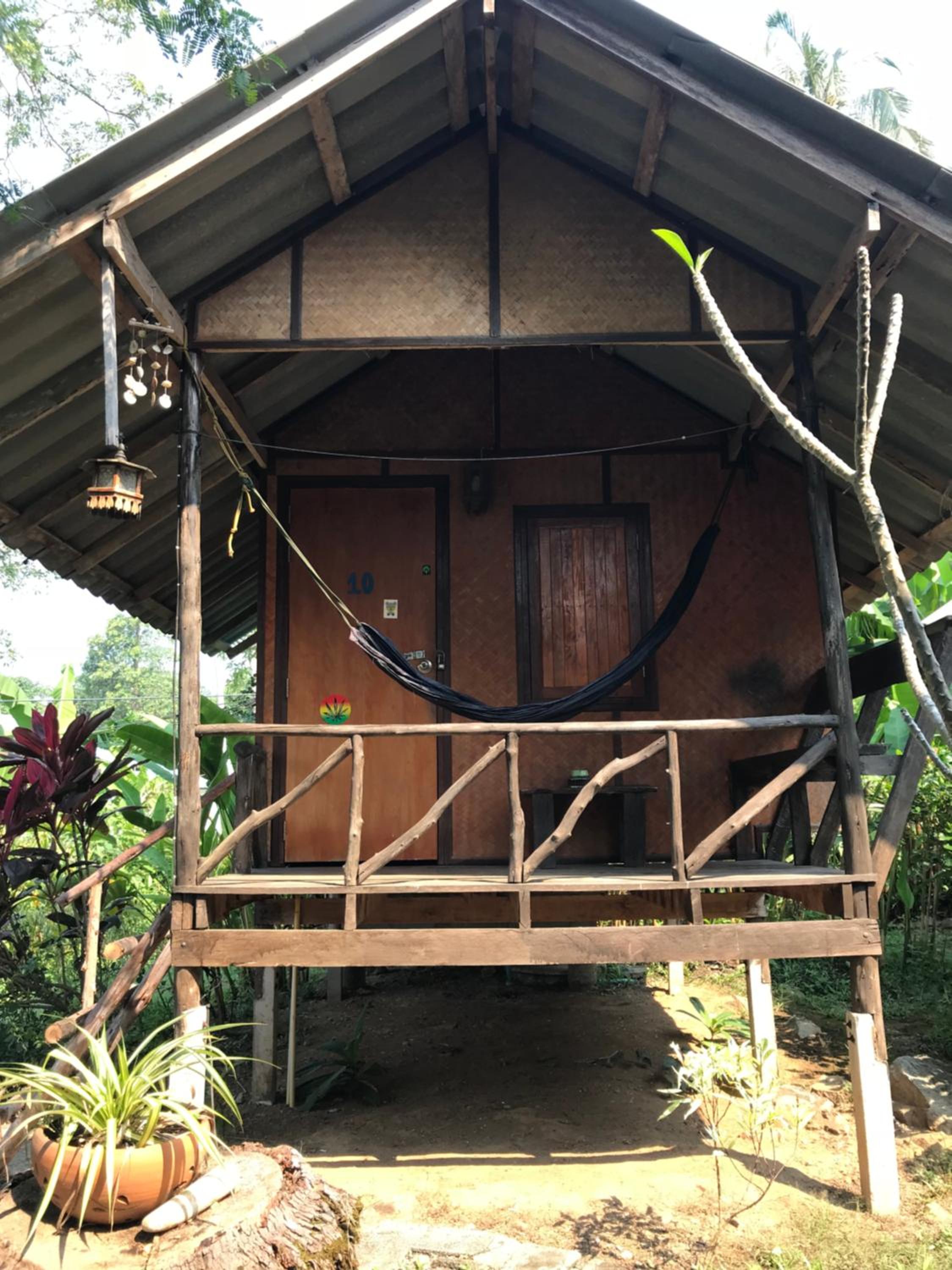 Bungalow with Fan - Photo 6