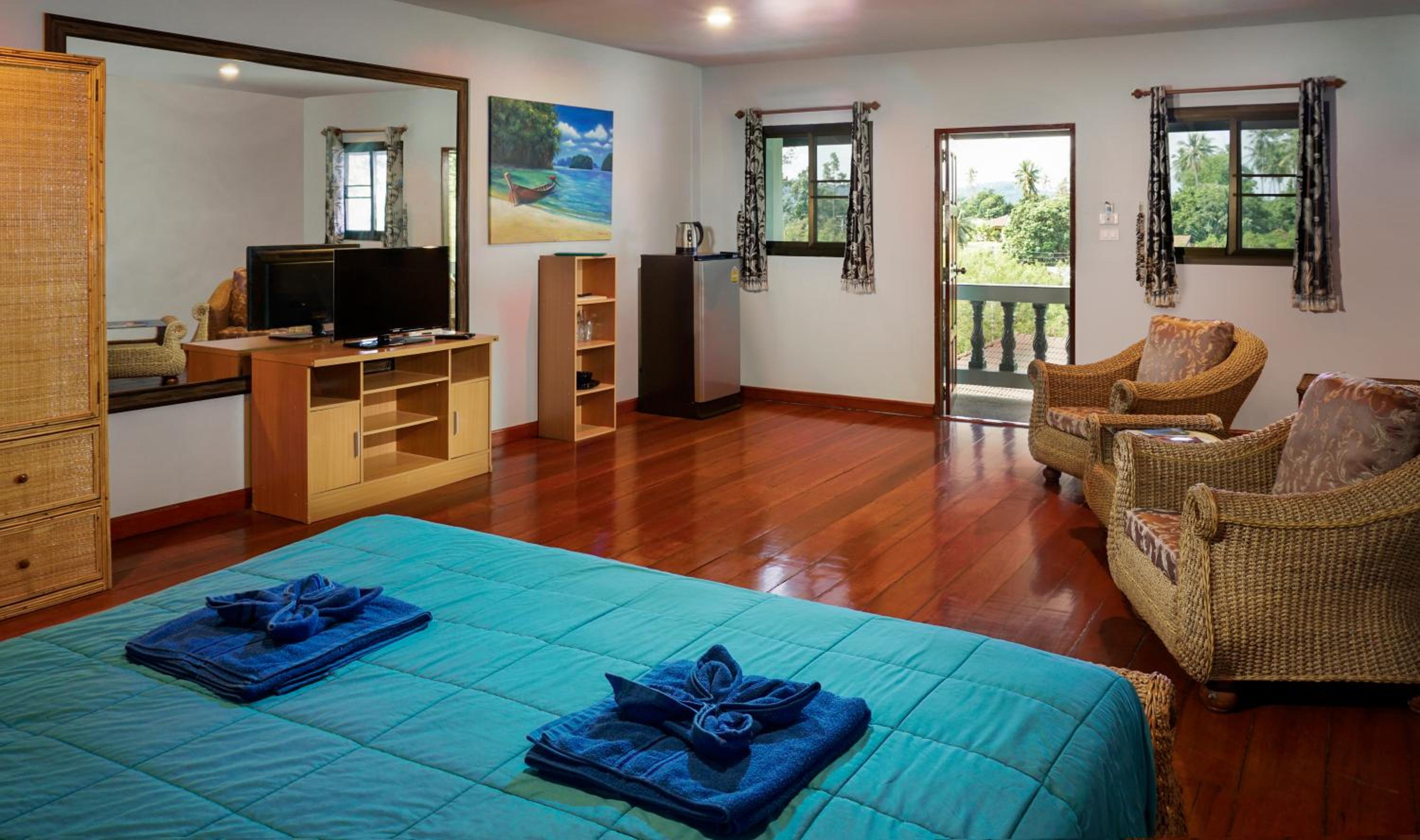 Deluxe Double Room with Balcony