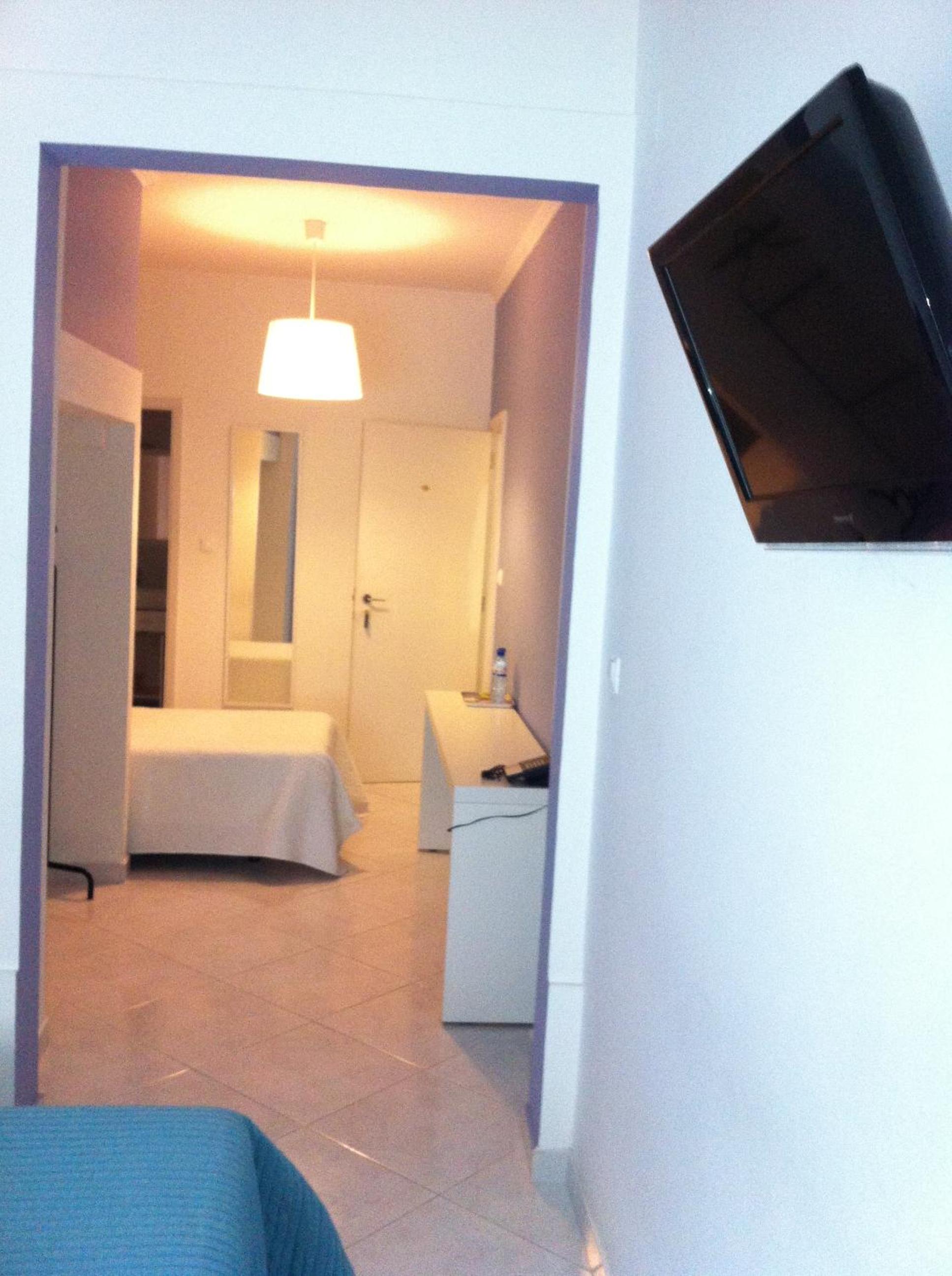 Triple Room - Photo 15