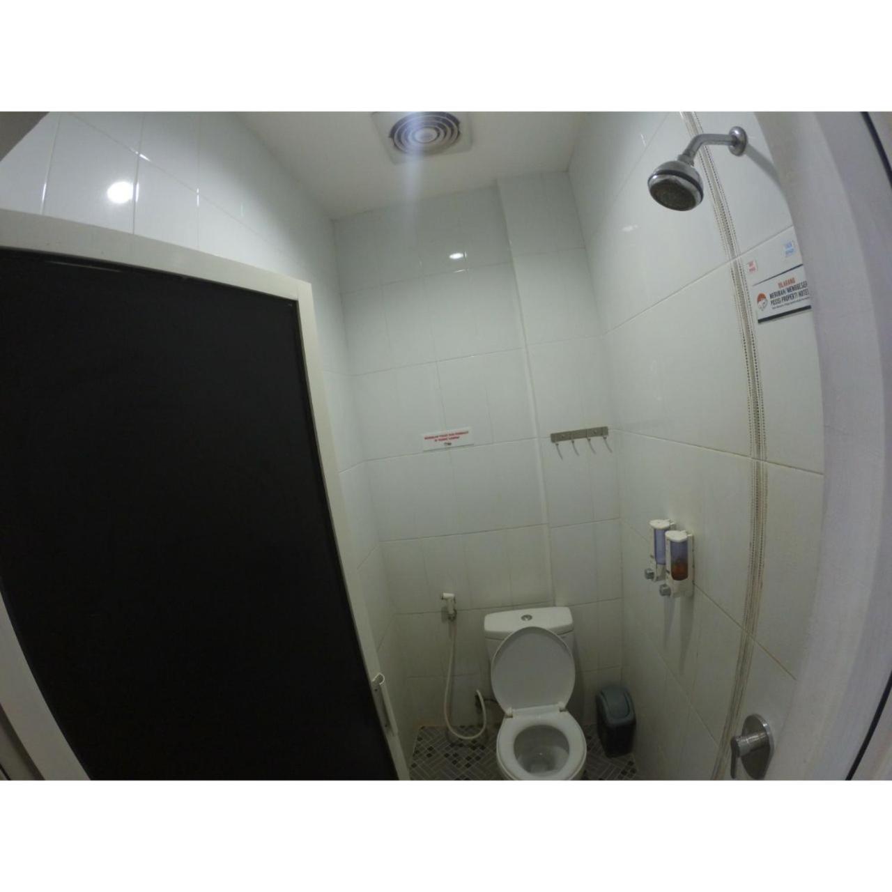 Standard Twin Room - Photo 4