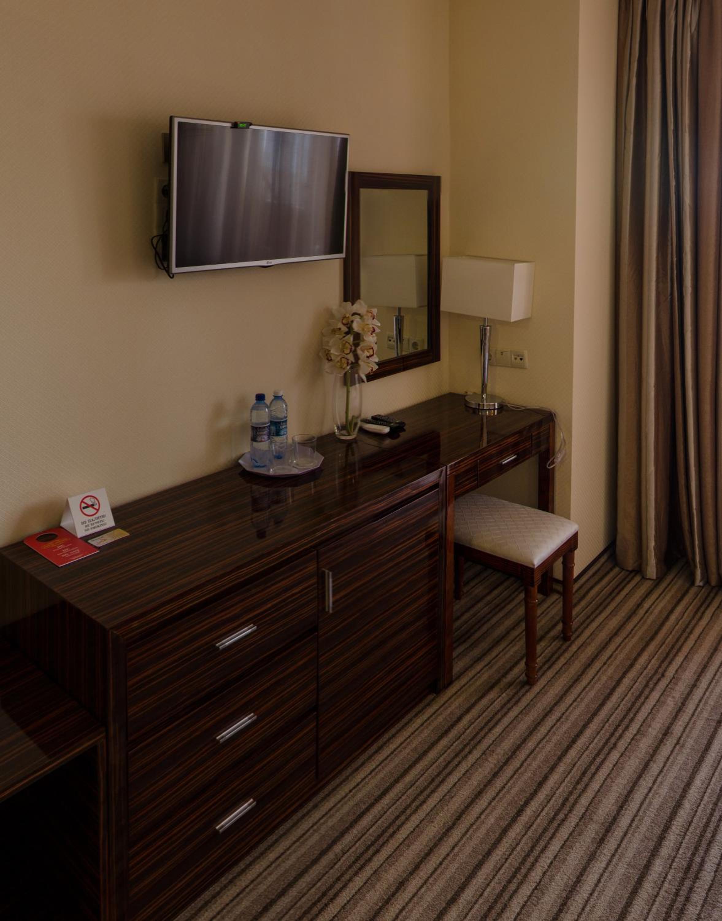 Large Twin Room photo 1